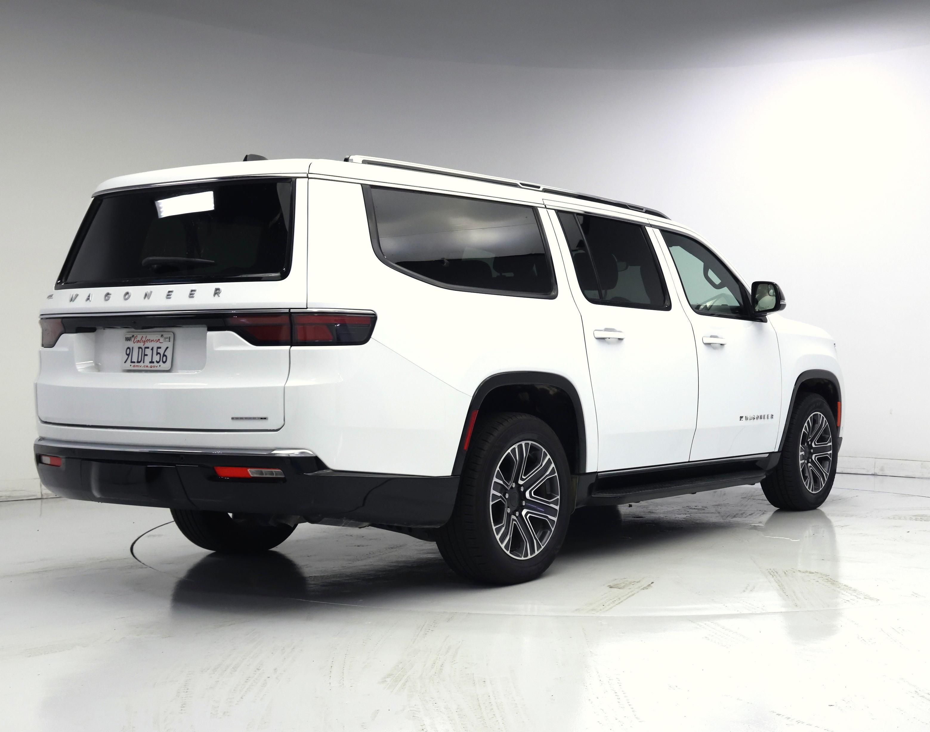 Thumbnail: 2024 Jeep Wagoneer - 8