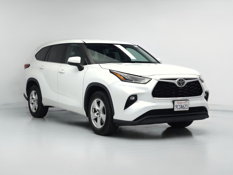 2022 Toyota Highlander LE