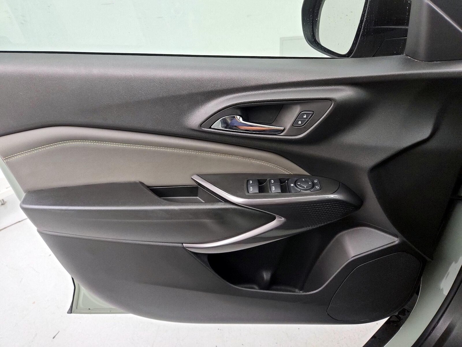 2025 Chevrolet Trax Activ - Photo 13