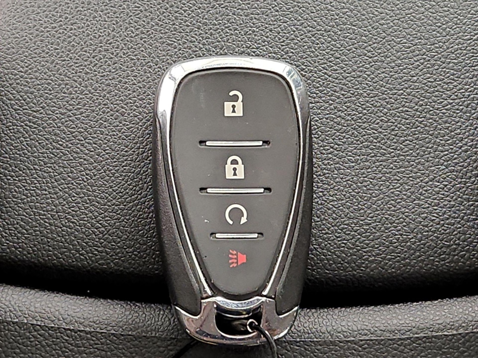 2025 Chevrolet Trax Activ - Photo 24