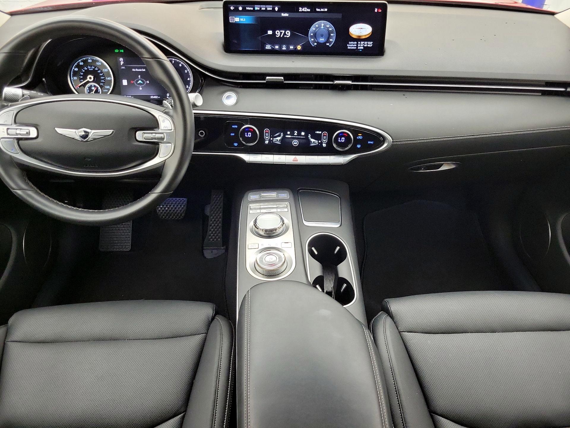 Thumbnail: 2025 Genesis GV70 - 9