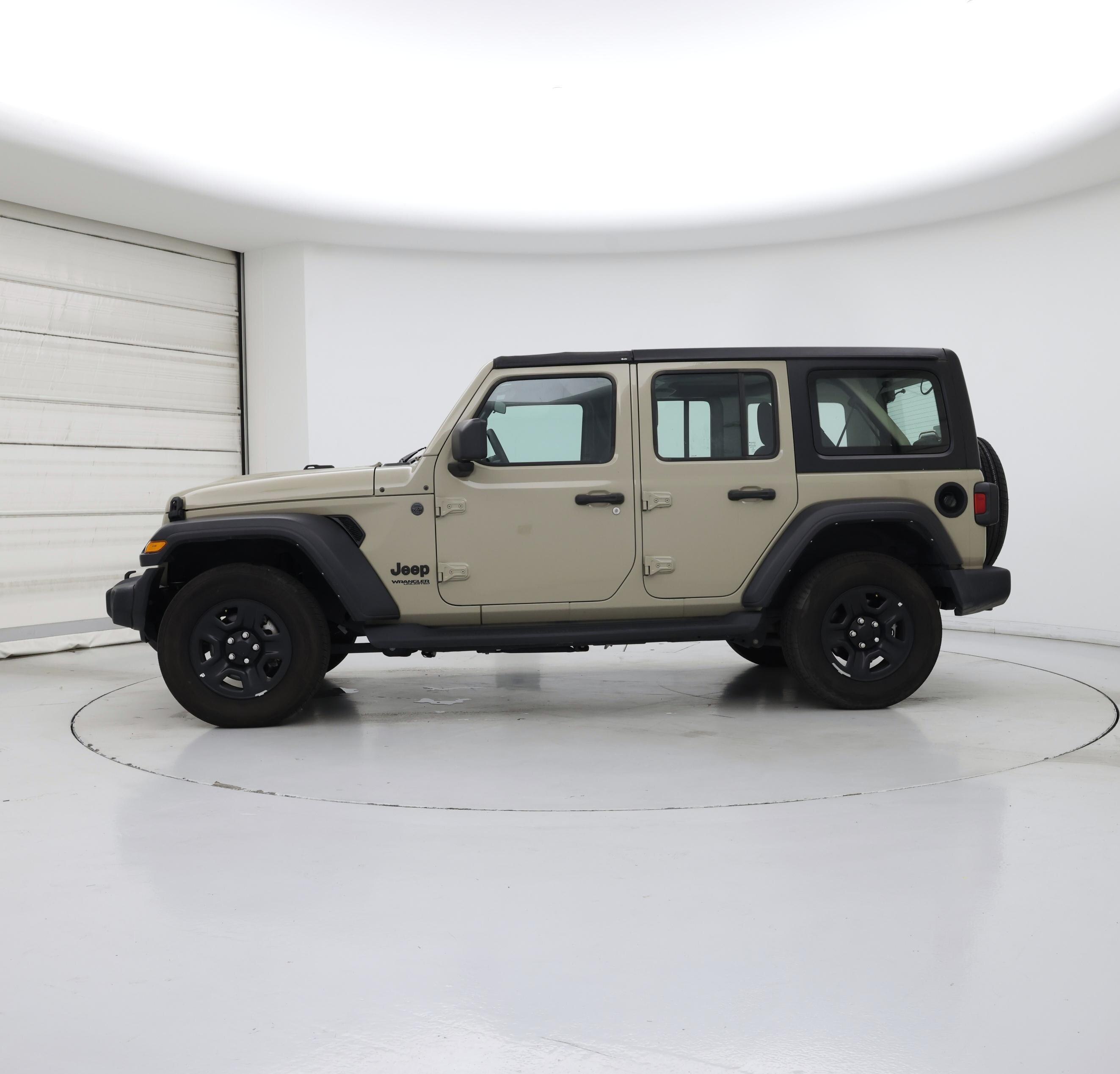 Thumbnail: 2022 Jeep Wrangler - 3