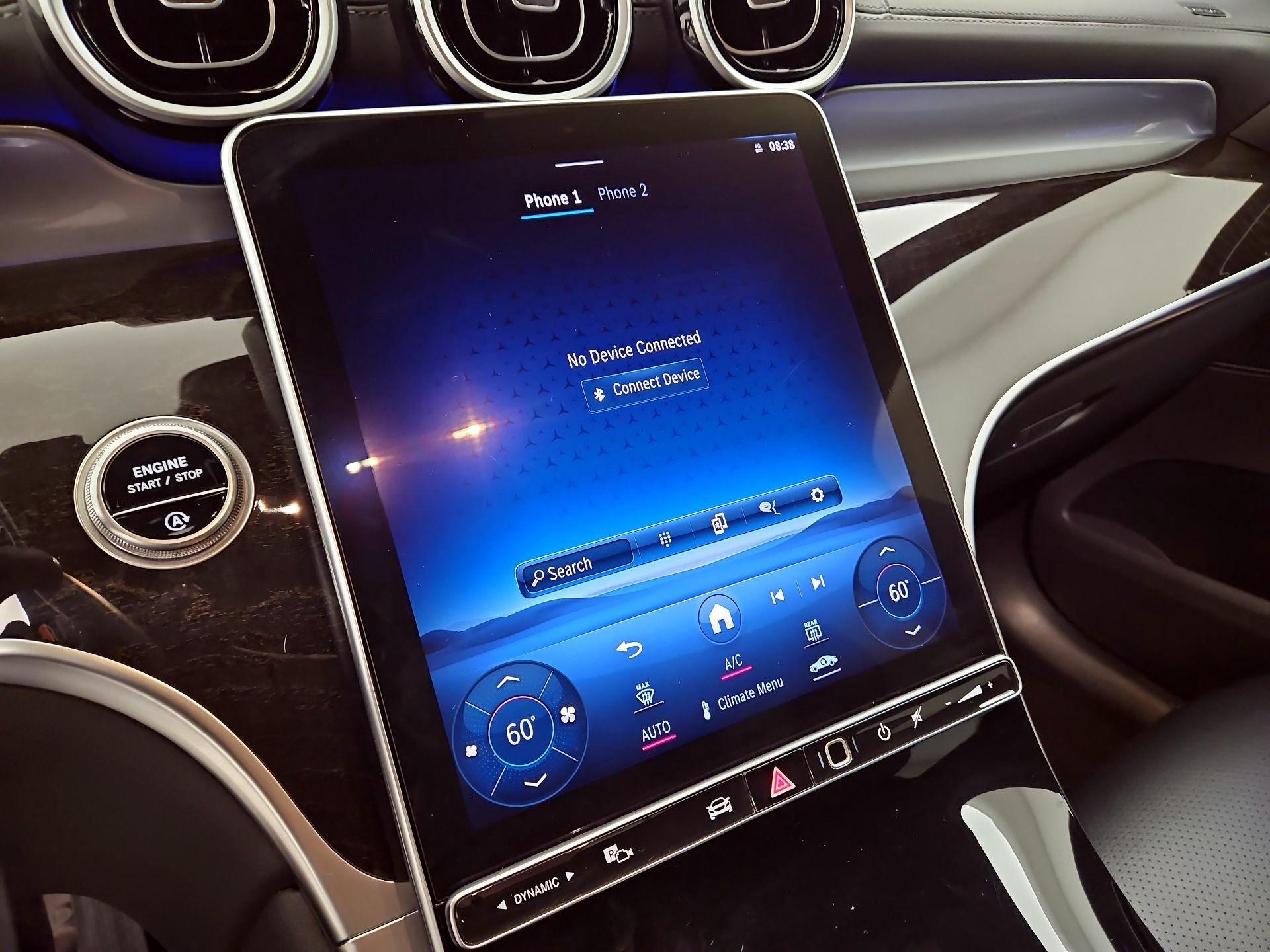 Thumbnail: 2024 Mercedes-Benz GLC - 16