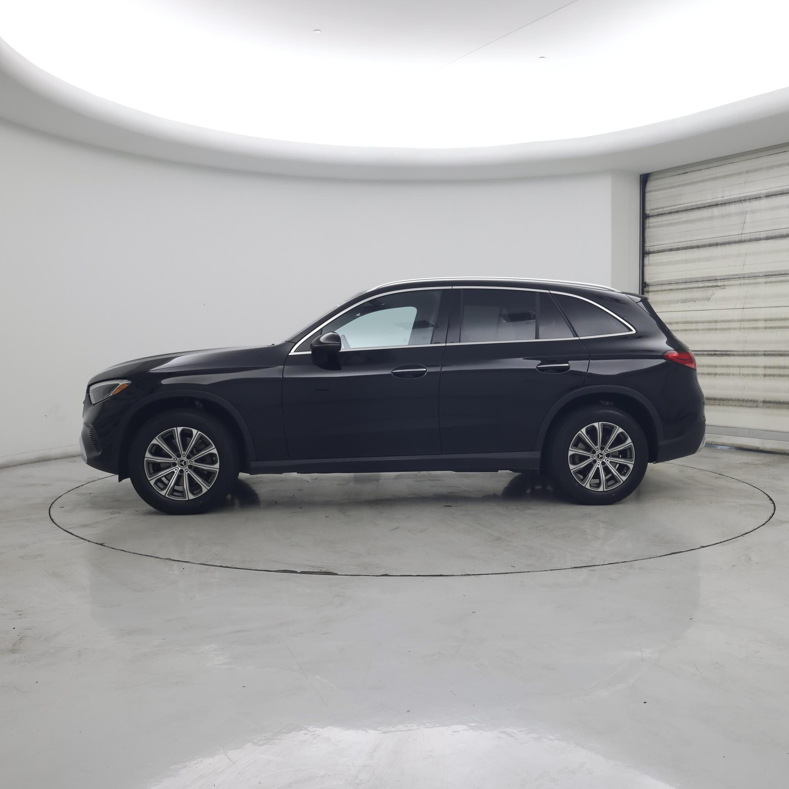 Thumbnail: 2024 Mercedes-Benz GLC - 3
