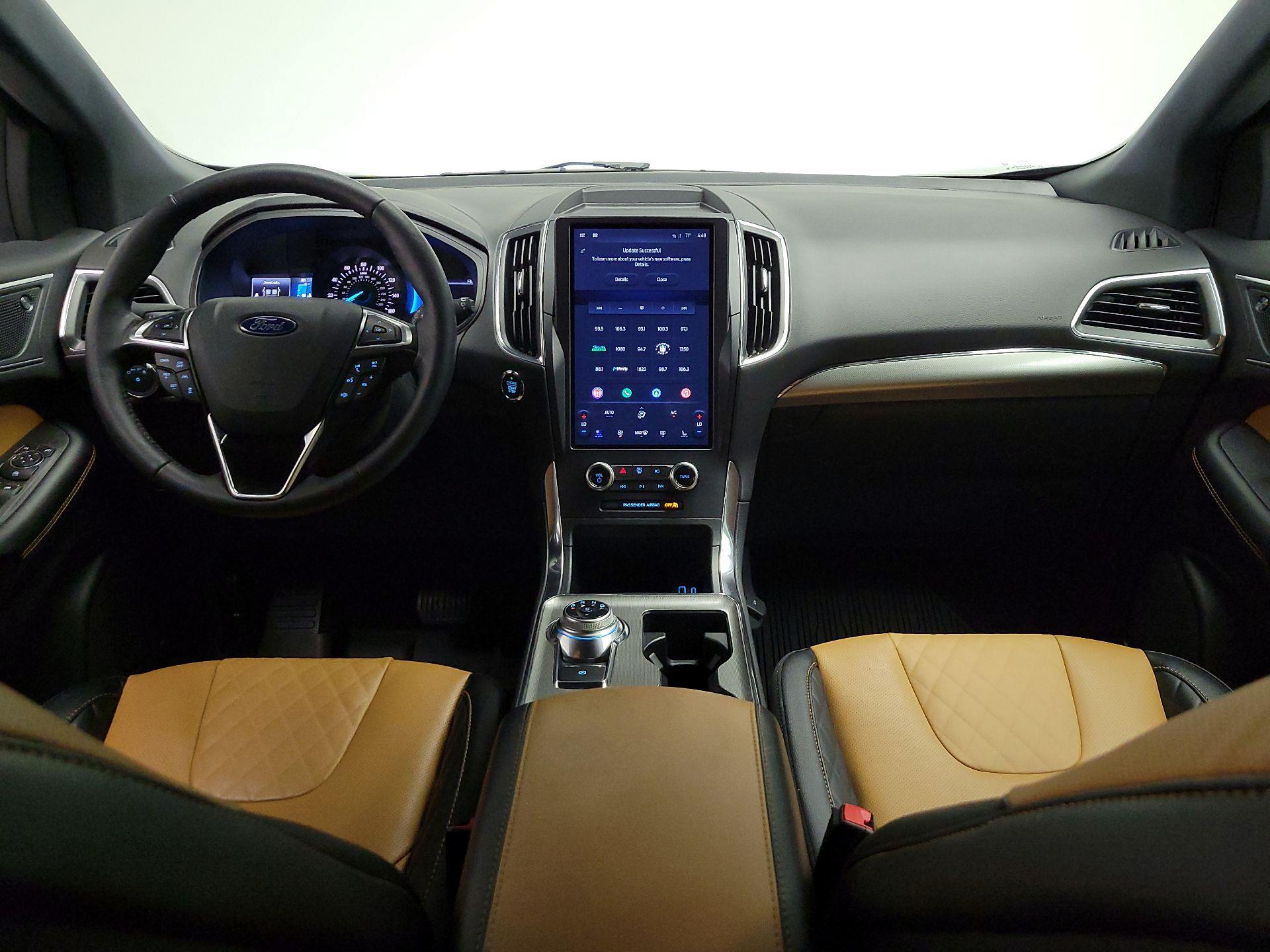 Thumbnail: 2024 Ford Edge - 9