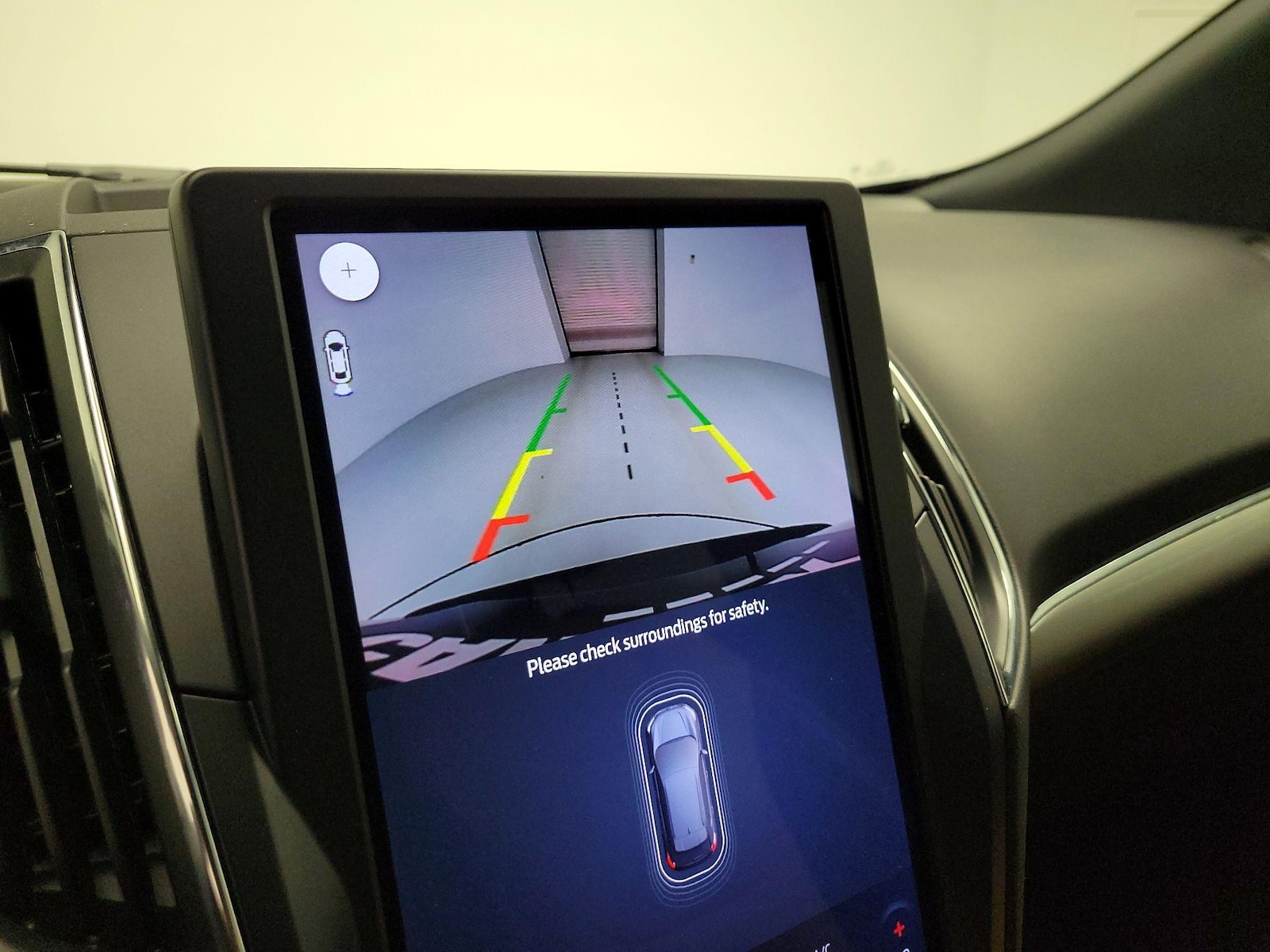 2024 Ford Edge Titanium - Photo 14