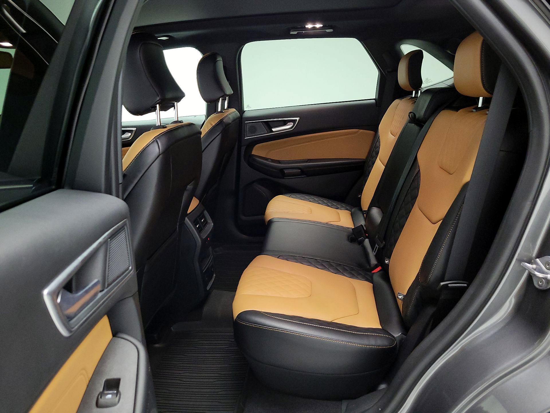 Thumbnail: 2024 Ford Edge - 18