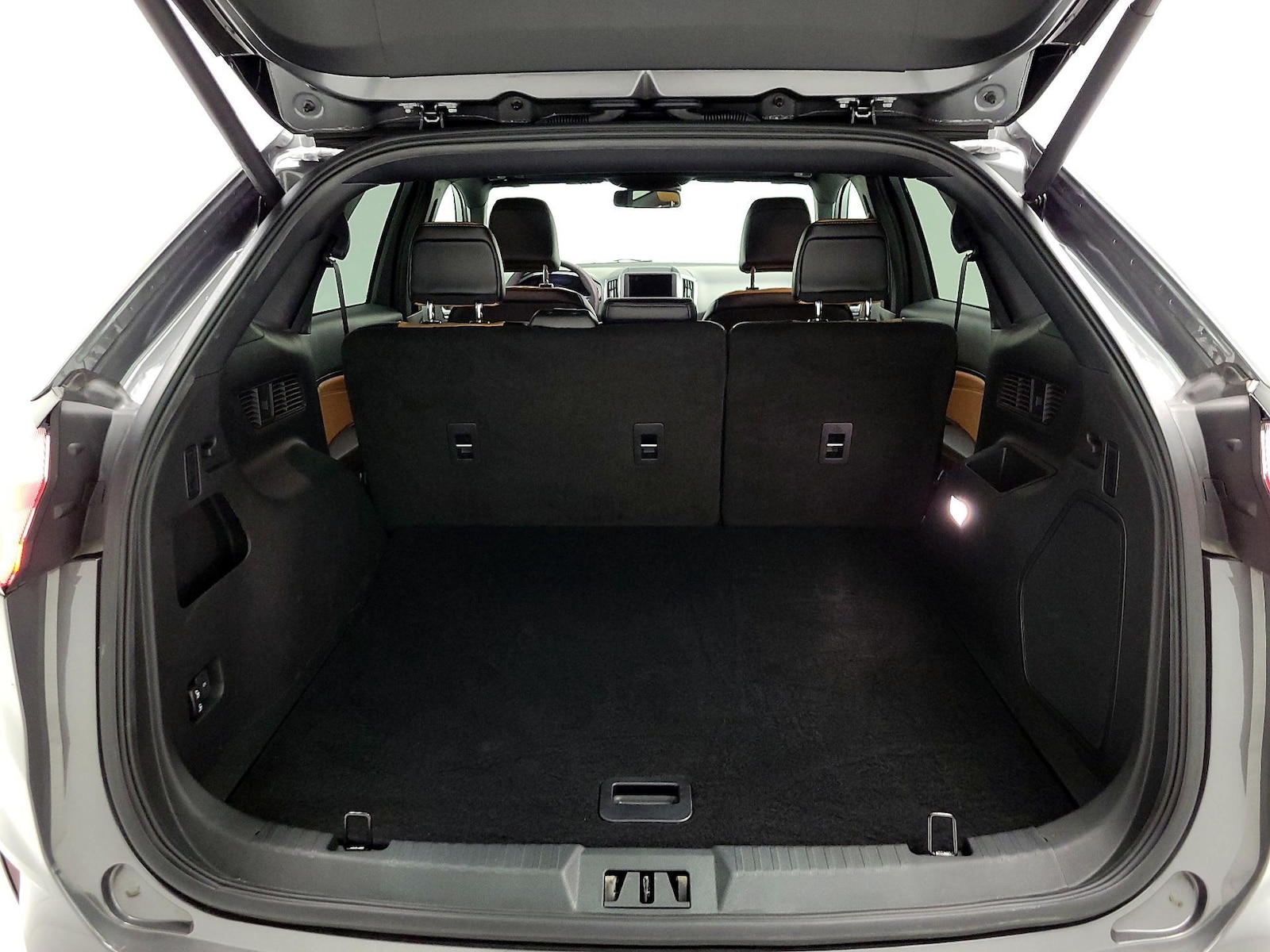 2024 Ford Edge Titanium - Photo 20