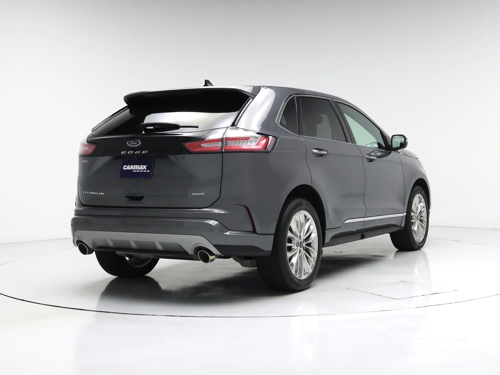 2024 Ford Edge Titanium - Photo 9