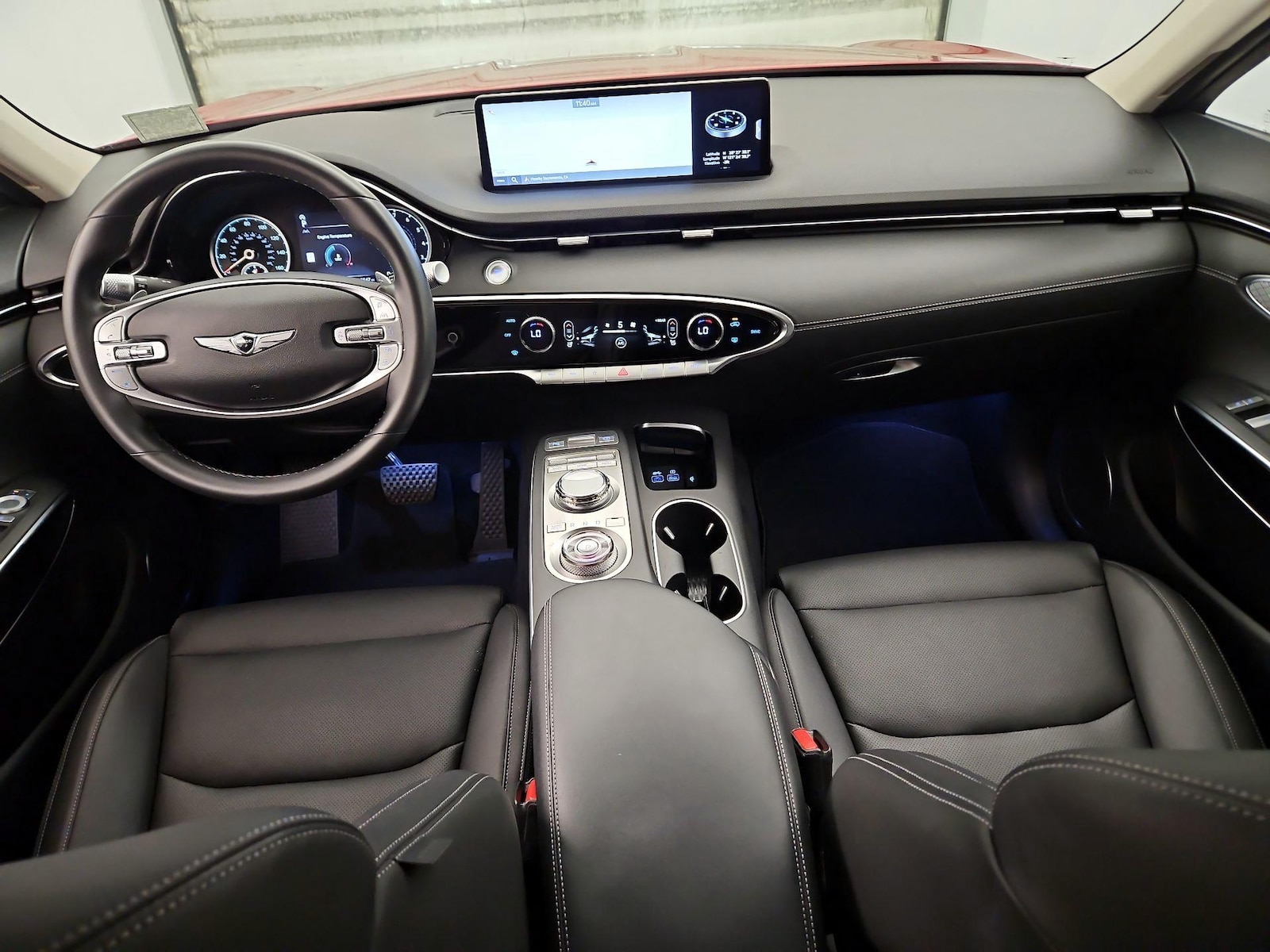2025 GENESIS GV70