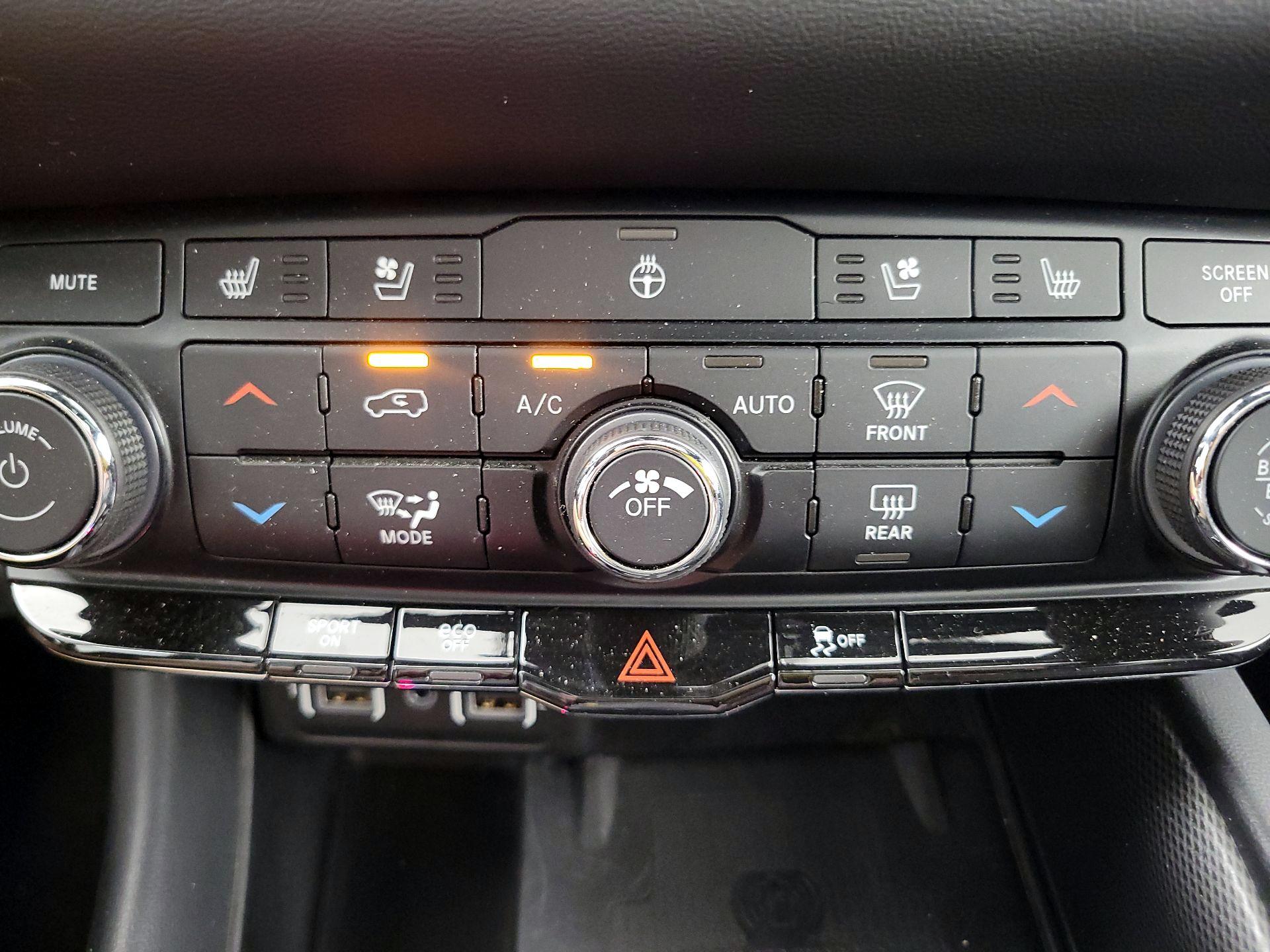 Thumbnail: 2023 Dodge Durango - 17