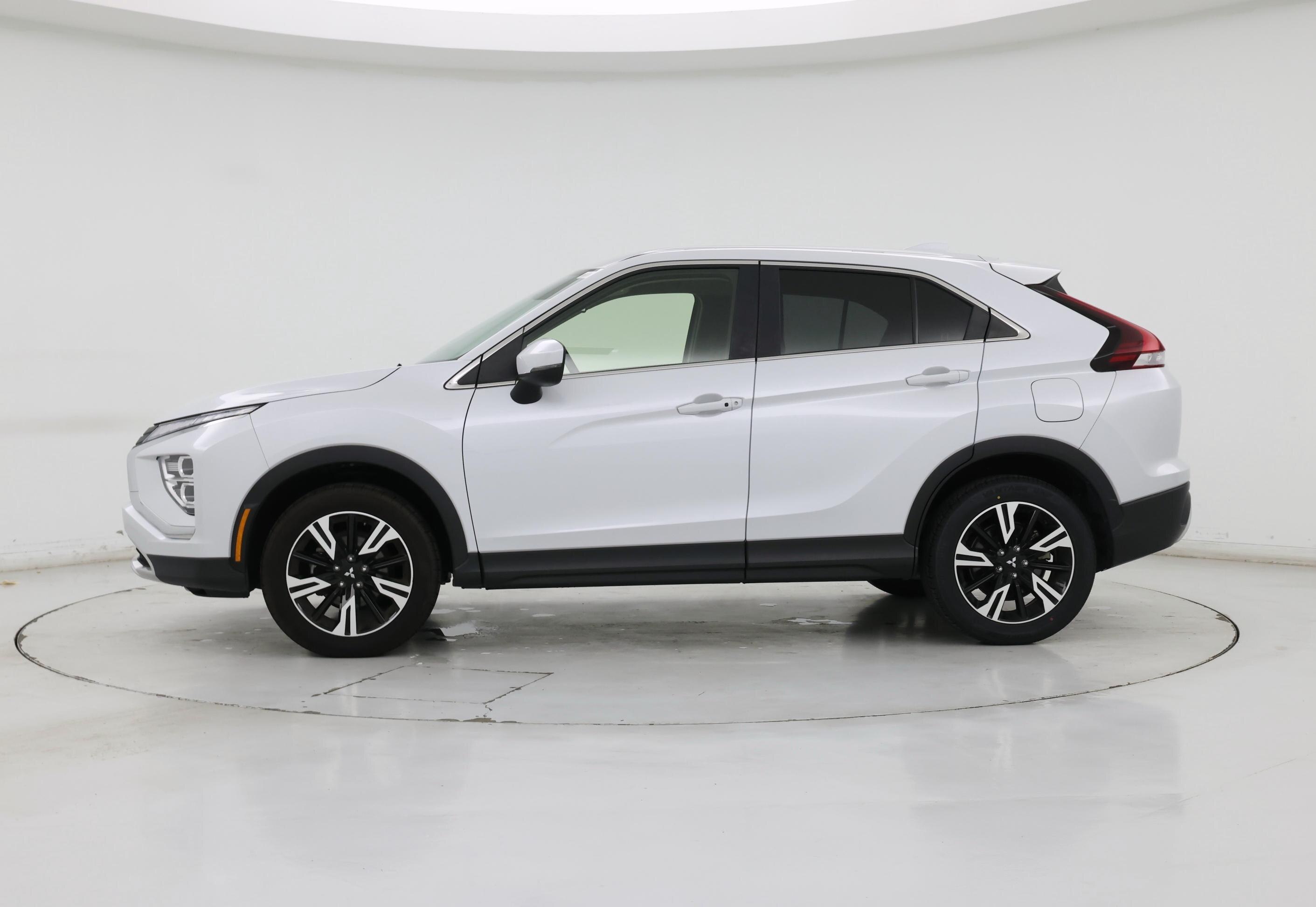 Thumbnail: 2024 Mitsubishi Eclipse Cross - 3