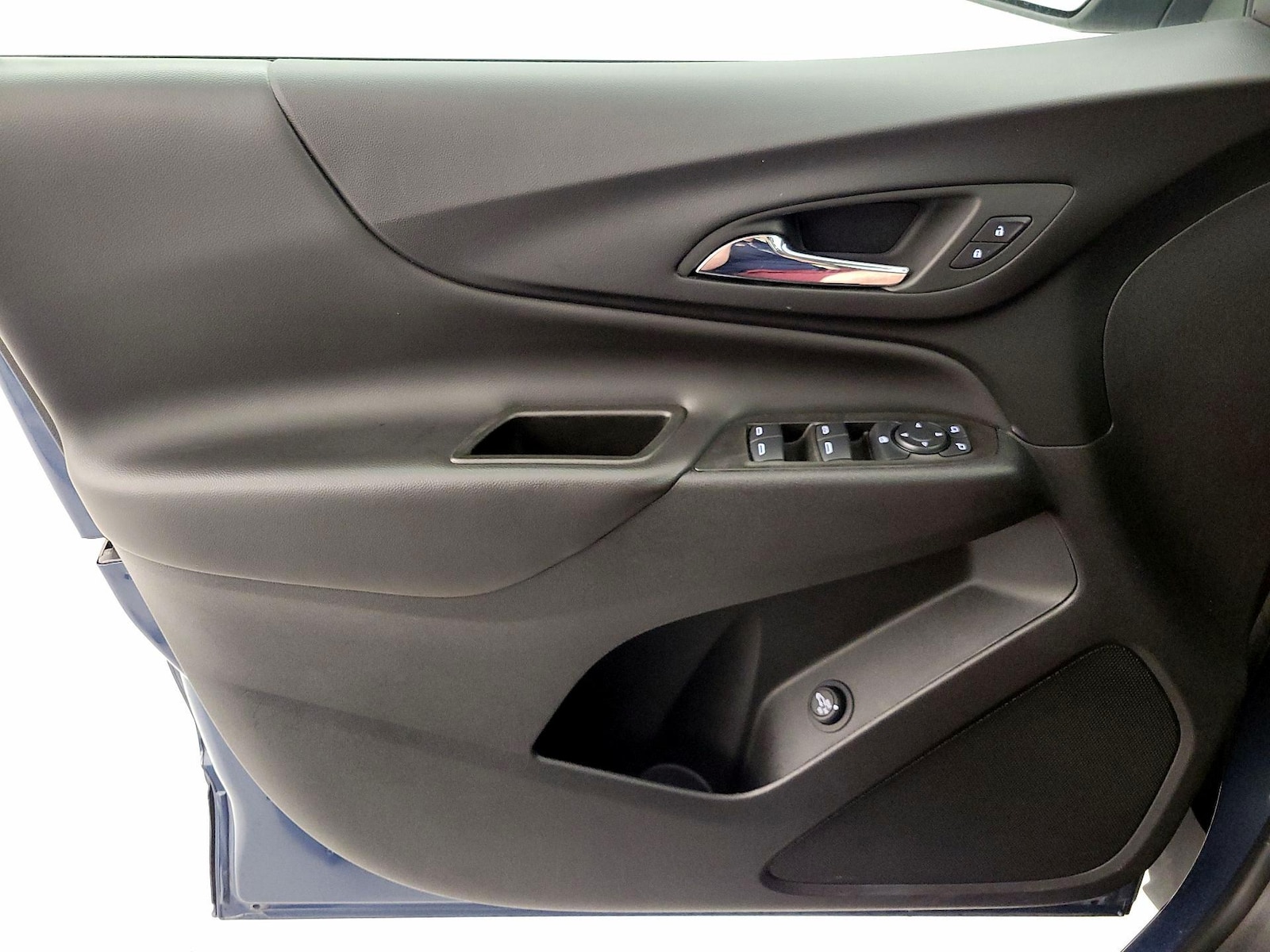 2024 Chevrolet Equinox LT - Photo 13
