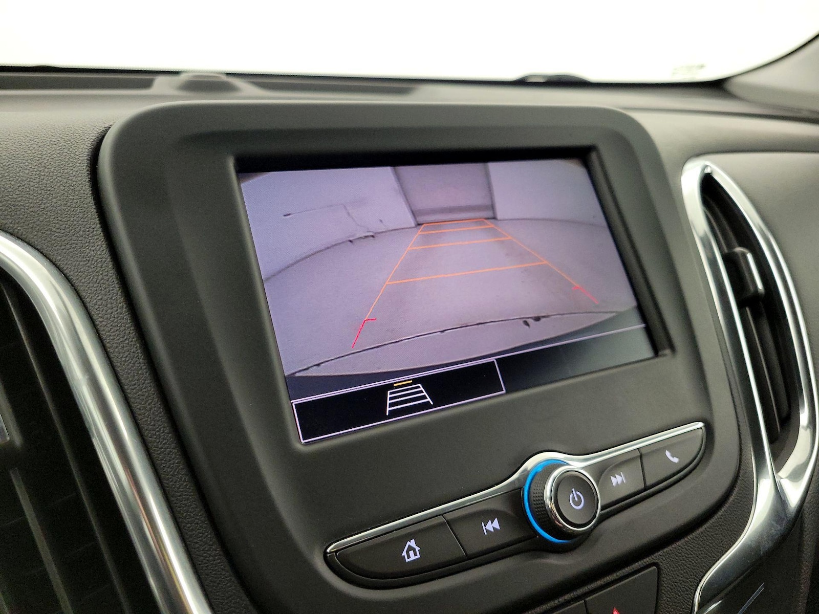 2024 Chevrolet Equinox LT - Photo 15