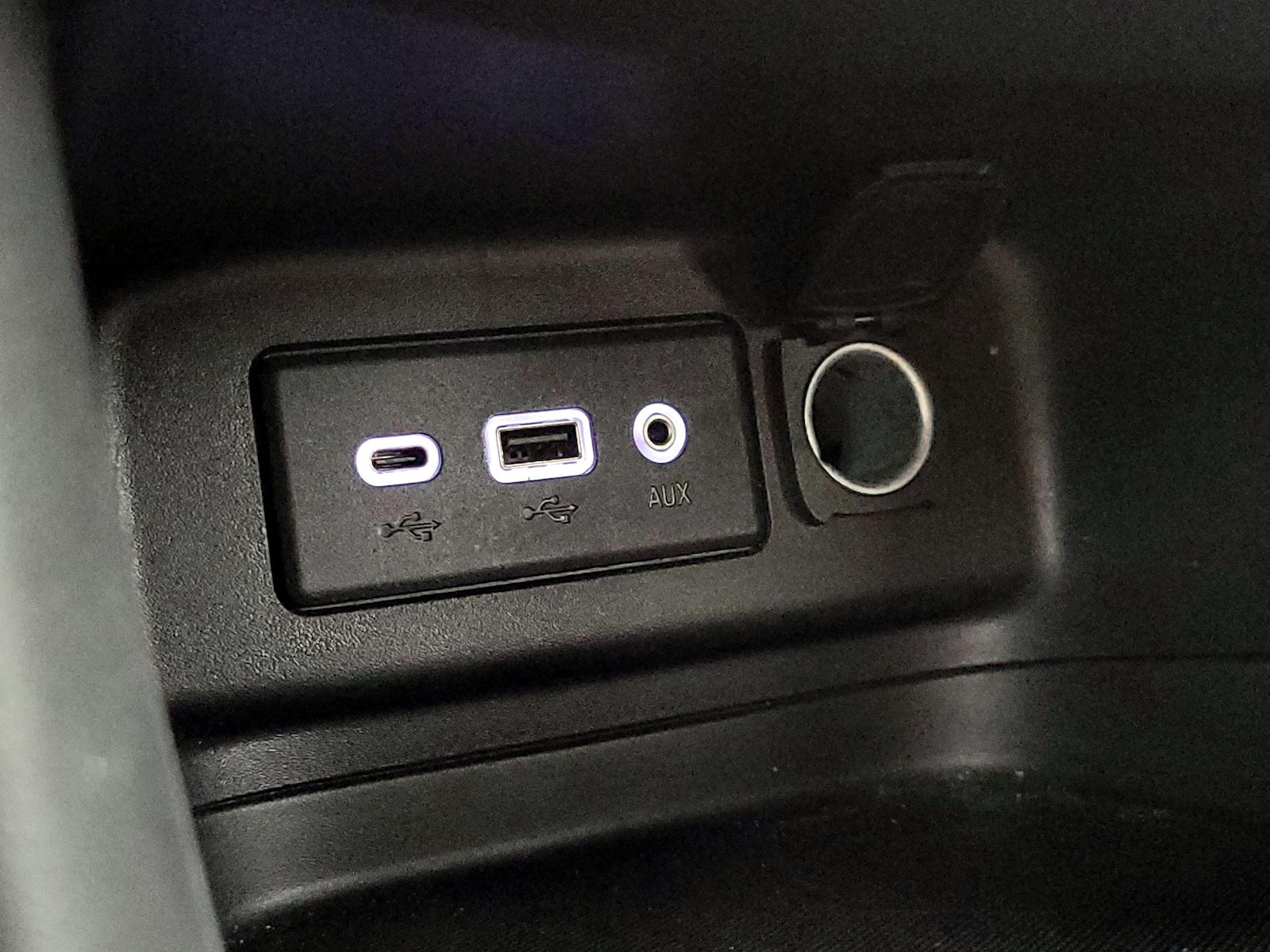 2024 Chevrolet Equinox LT - Photo 19