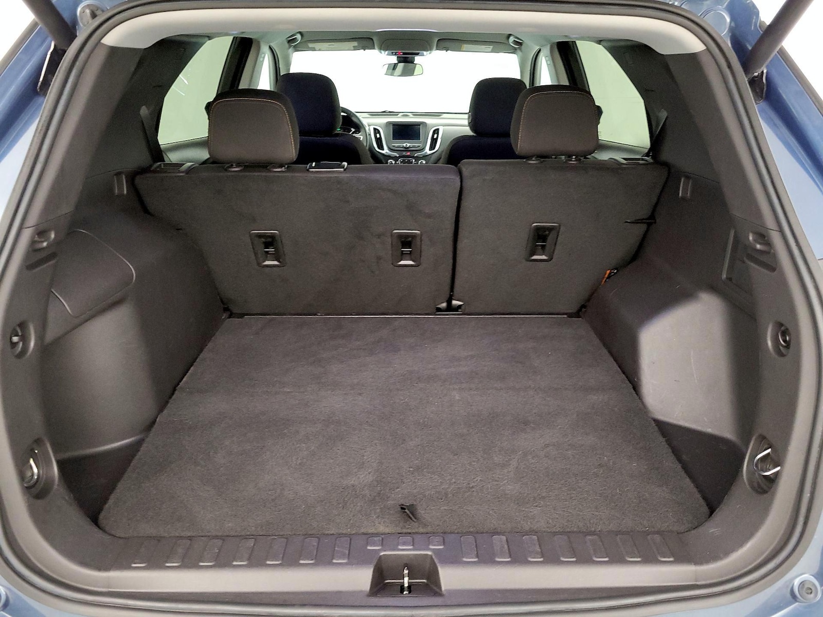 2024 Chevrolet Equinox LT - Photo 21
