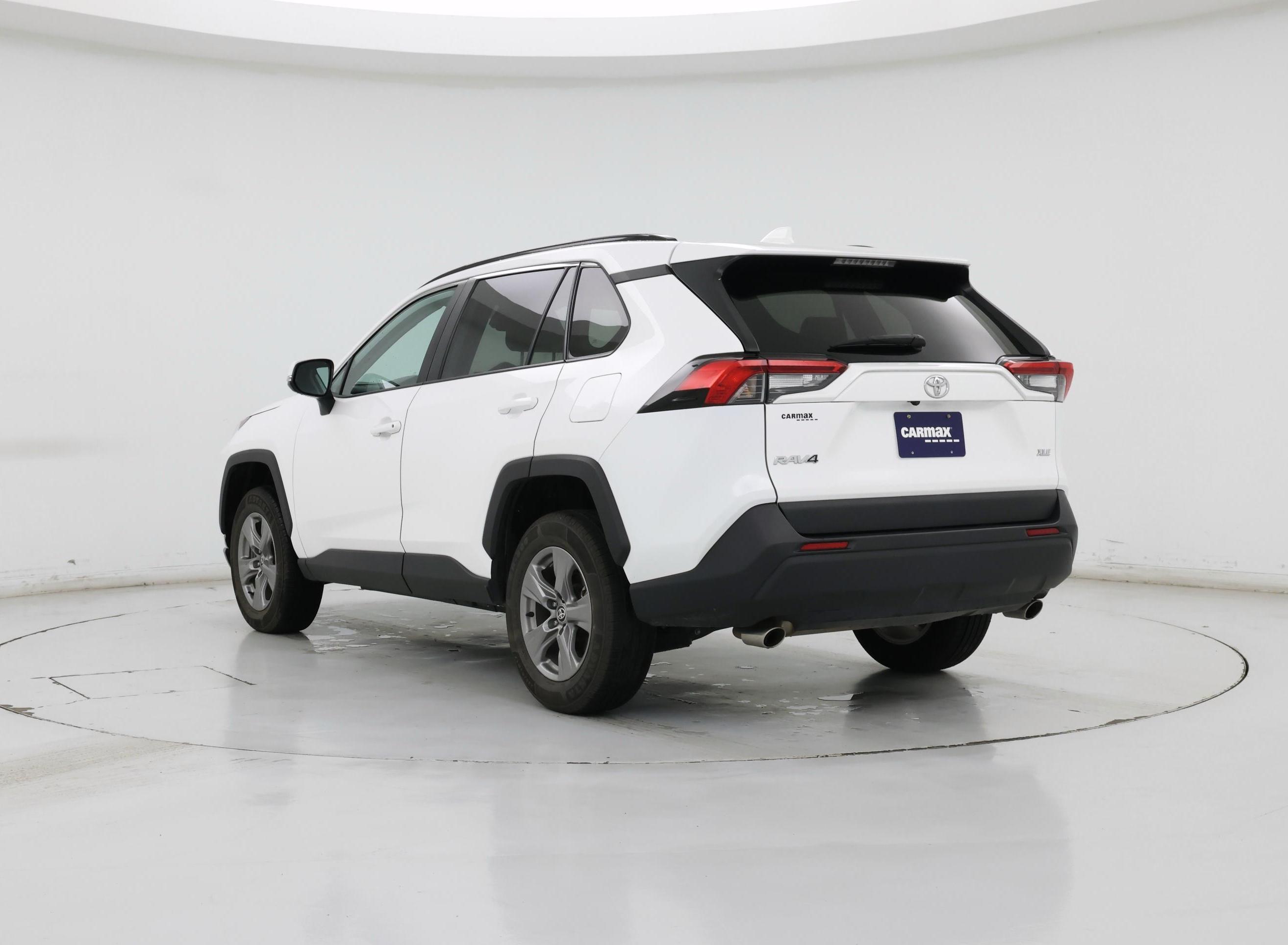 Thumbnail: 2024 Toyota RAV4 - 2