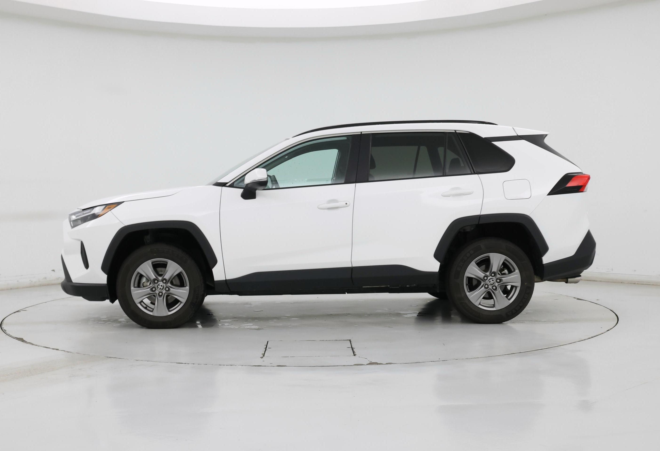 Thumbnail: 2024 Toyota RAV4 - 3