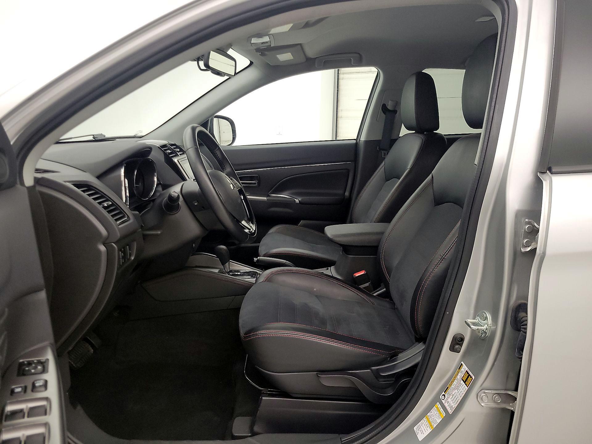 Thumbnail: 2024 Mitsubishi Outlander Sport - 11