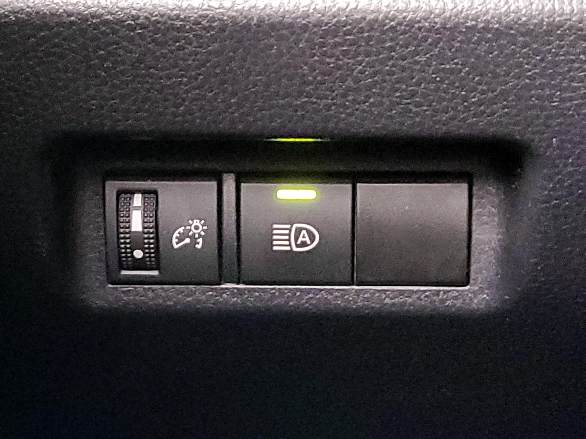 Thumbnail: 2024 Toyota RAV4 - 13