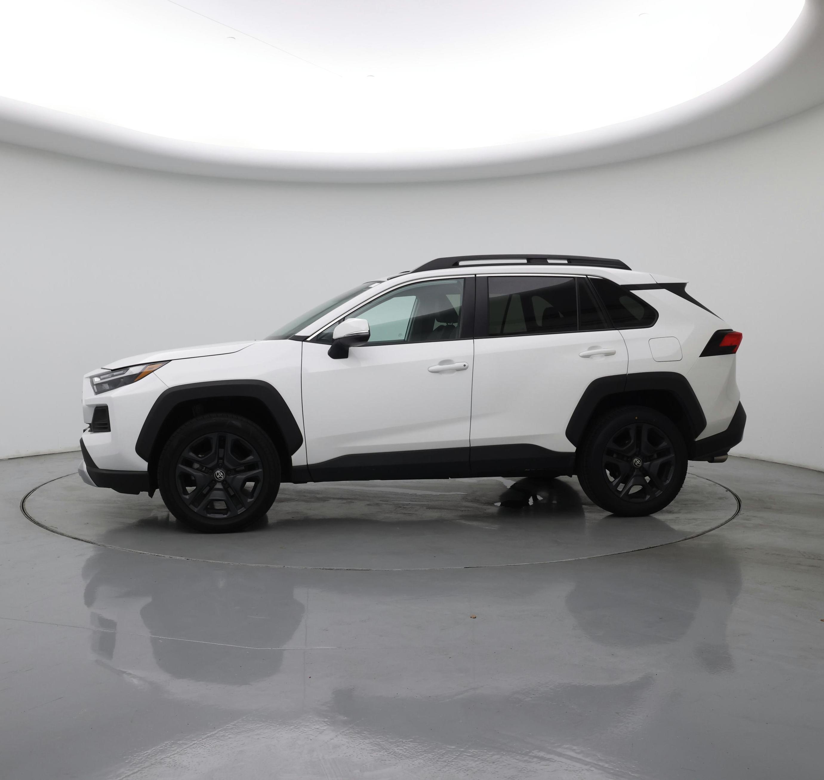 Thumbnail: 2024 Toyota RAV4 - 3