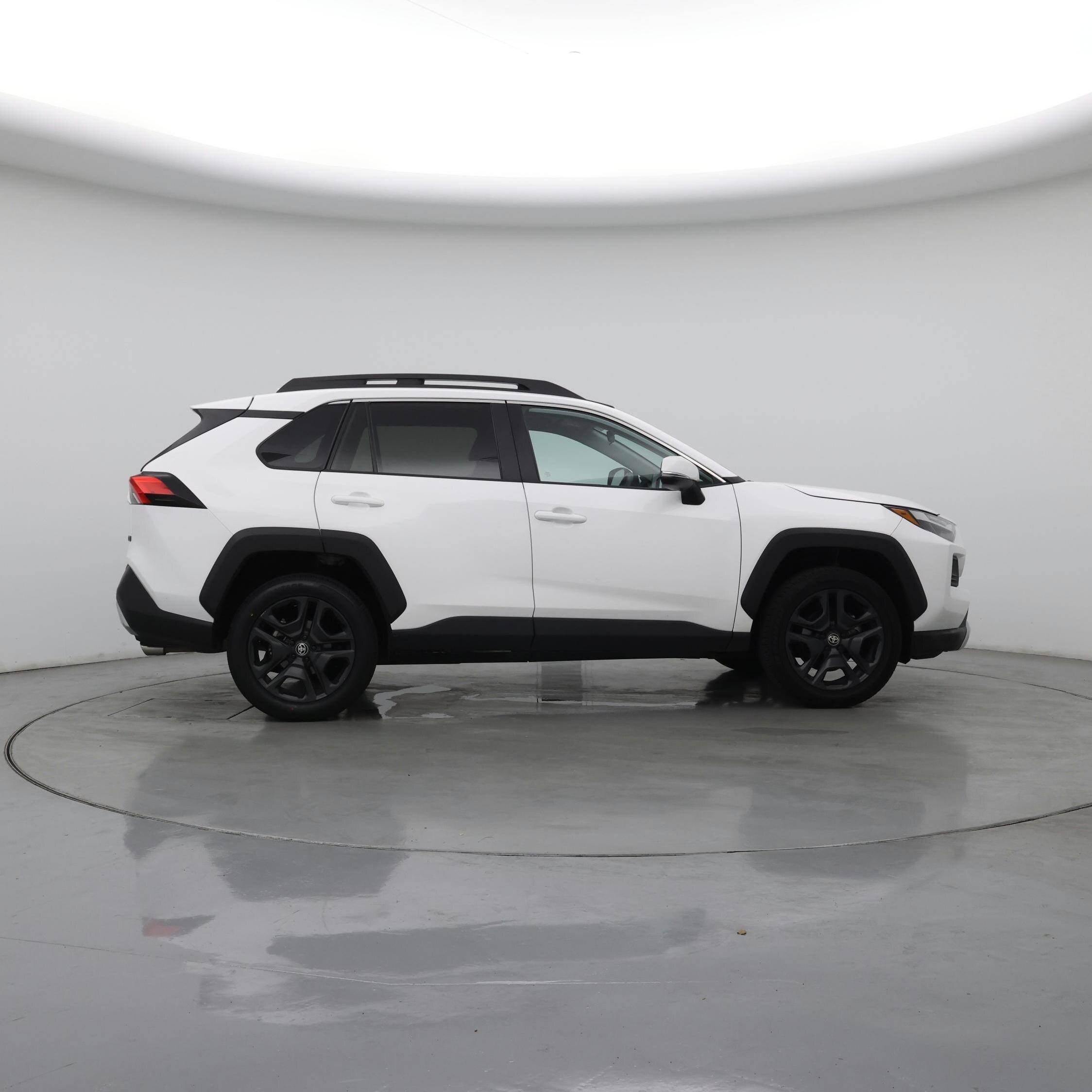 Thumbnail: 2024 Toyota RAV4 - 7