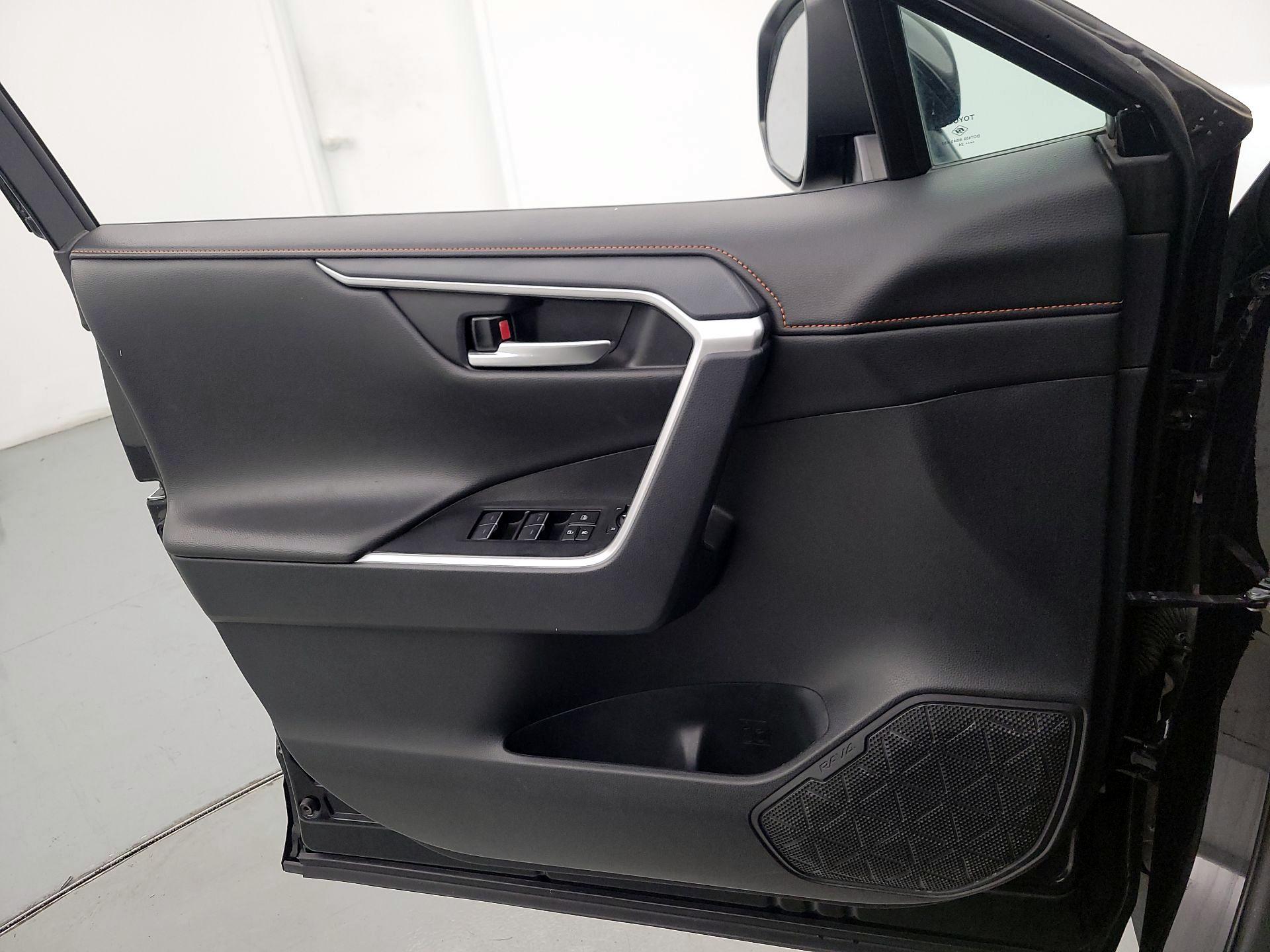 Thumbnail: 2024 Toyota RAV4 - 12