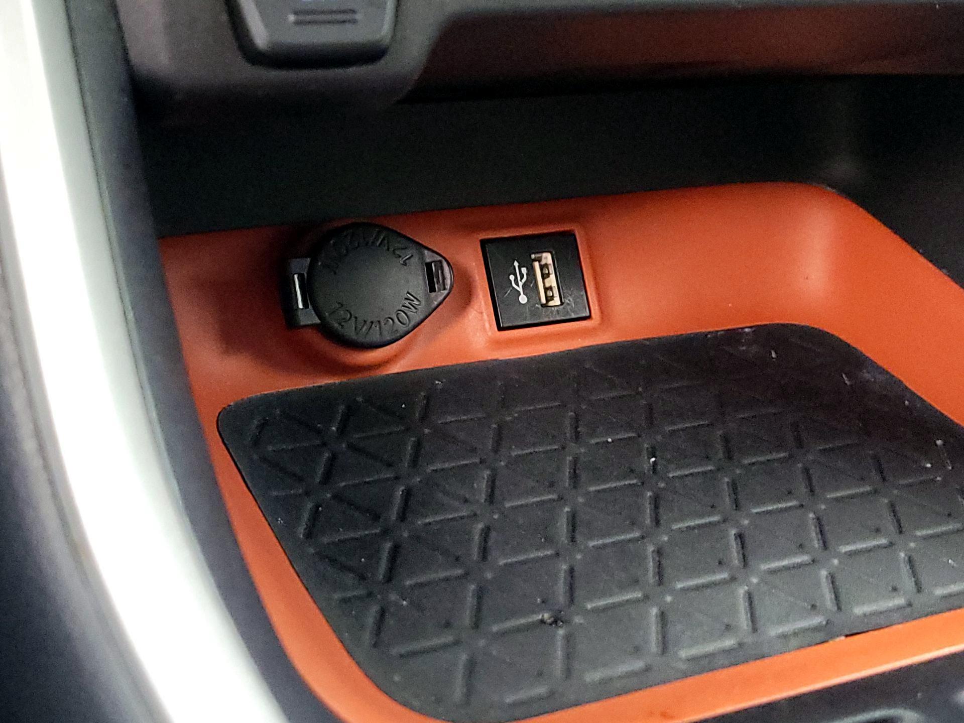 Thumbnail: 2024 Toyota RAV4 - 18