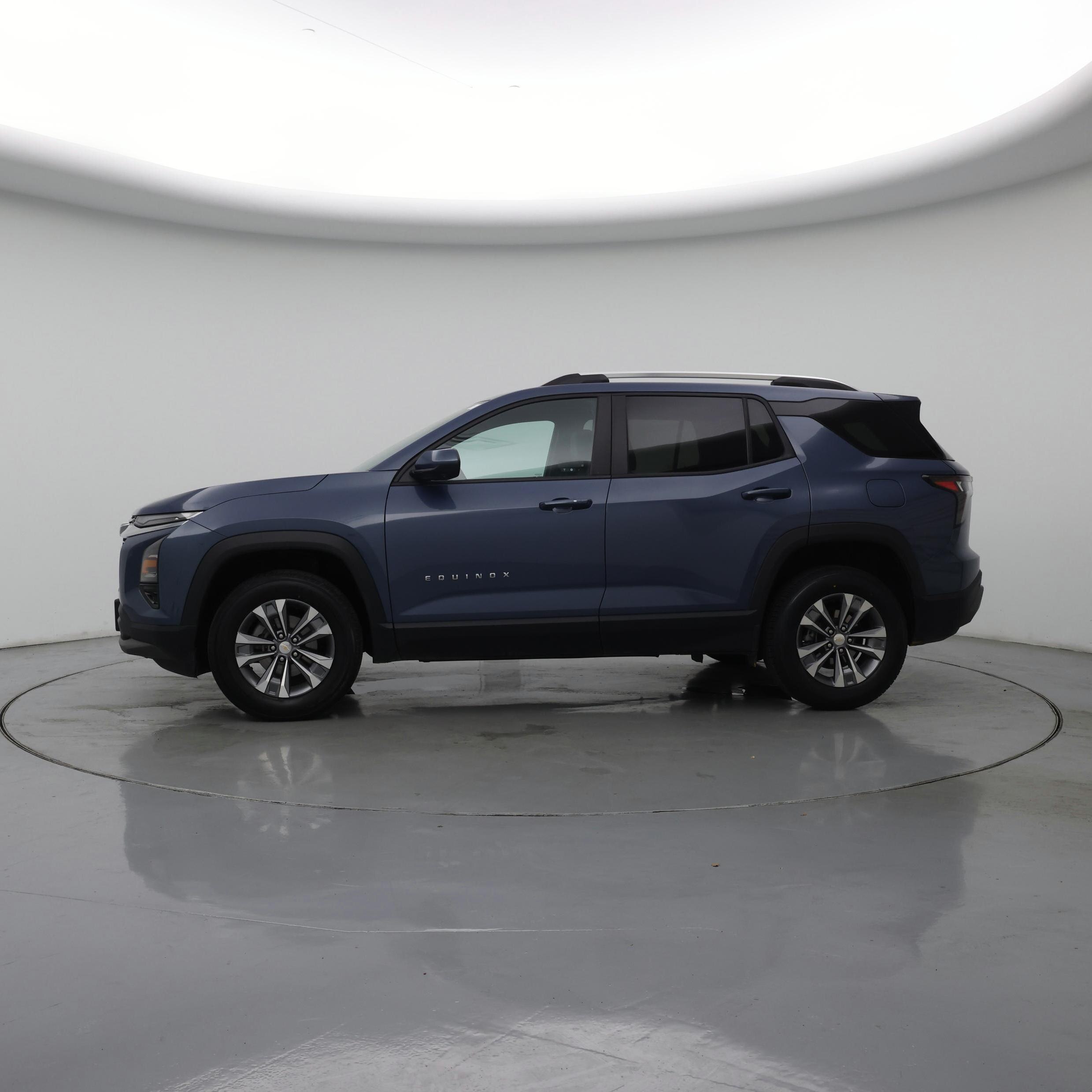 Thumbnail: 2025 Chevrolet Equinox - 3