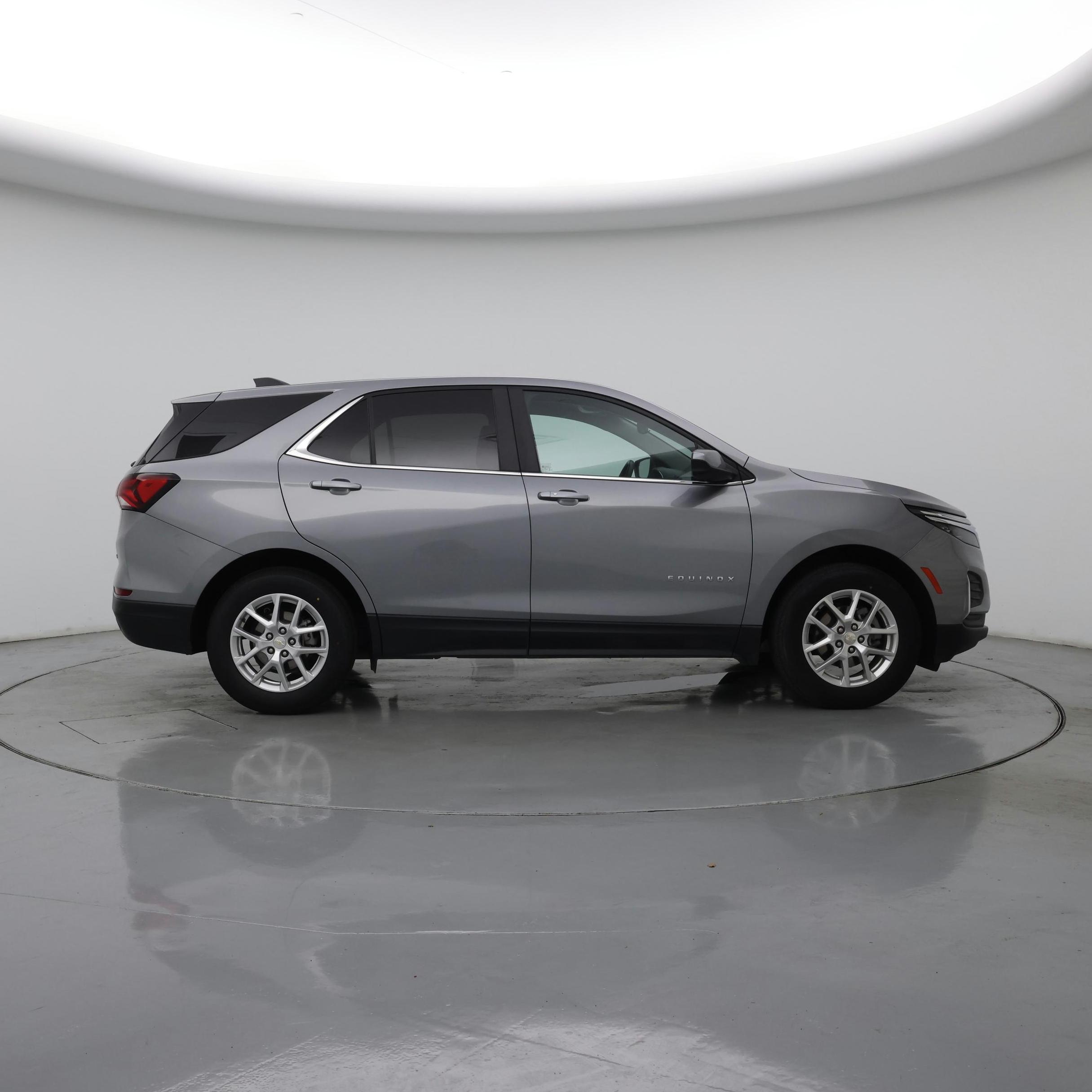Thumbnail: 2024 Chevrolet Equinox - 7