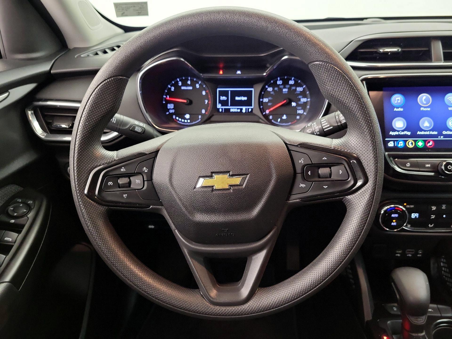 Thumbnail: 2023 Chevrolet TrailBlazer - 10