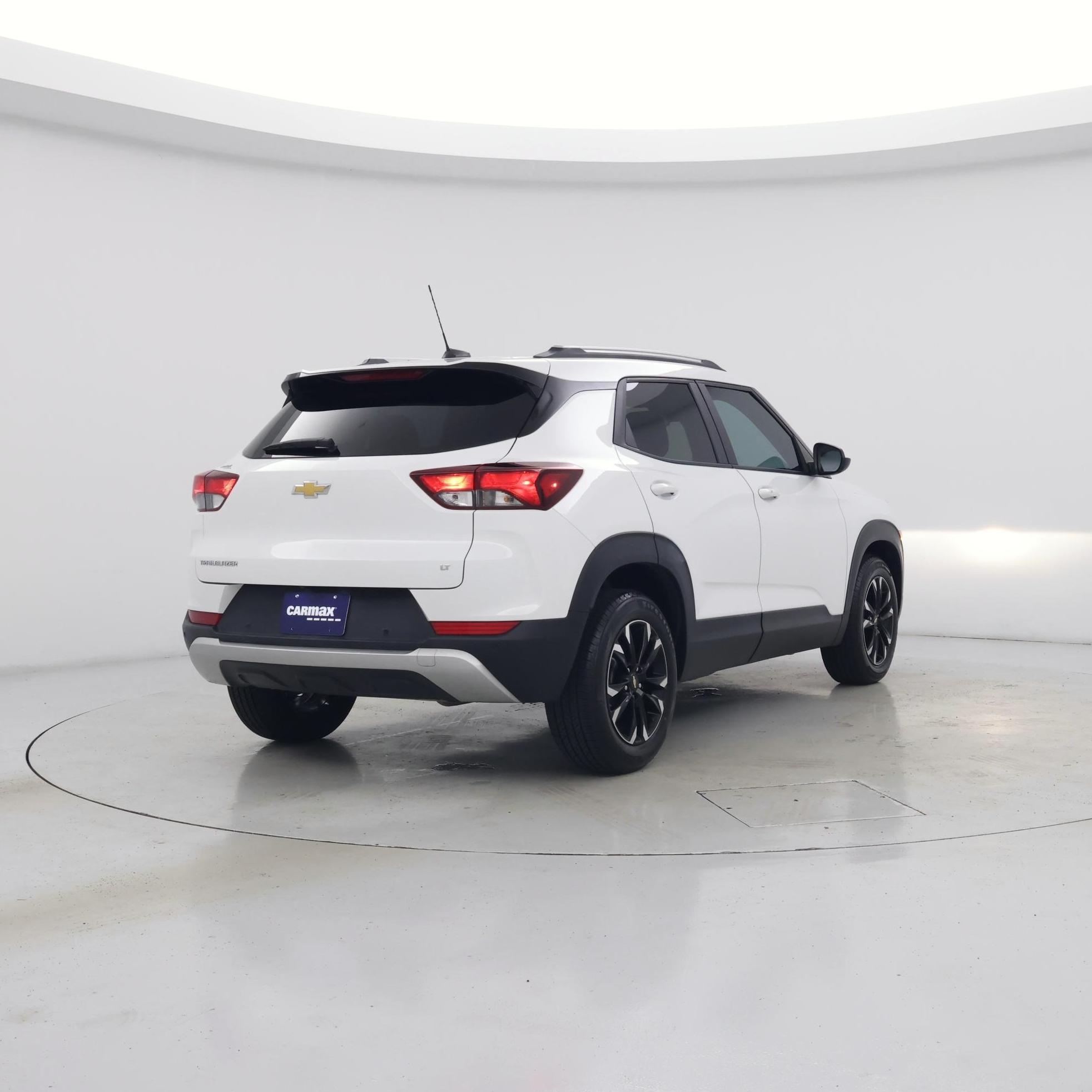 Thumbnail: 2023 Chevrolet TrailBlazer - 8