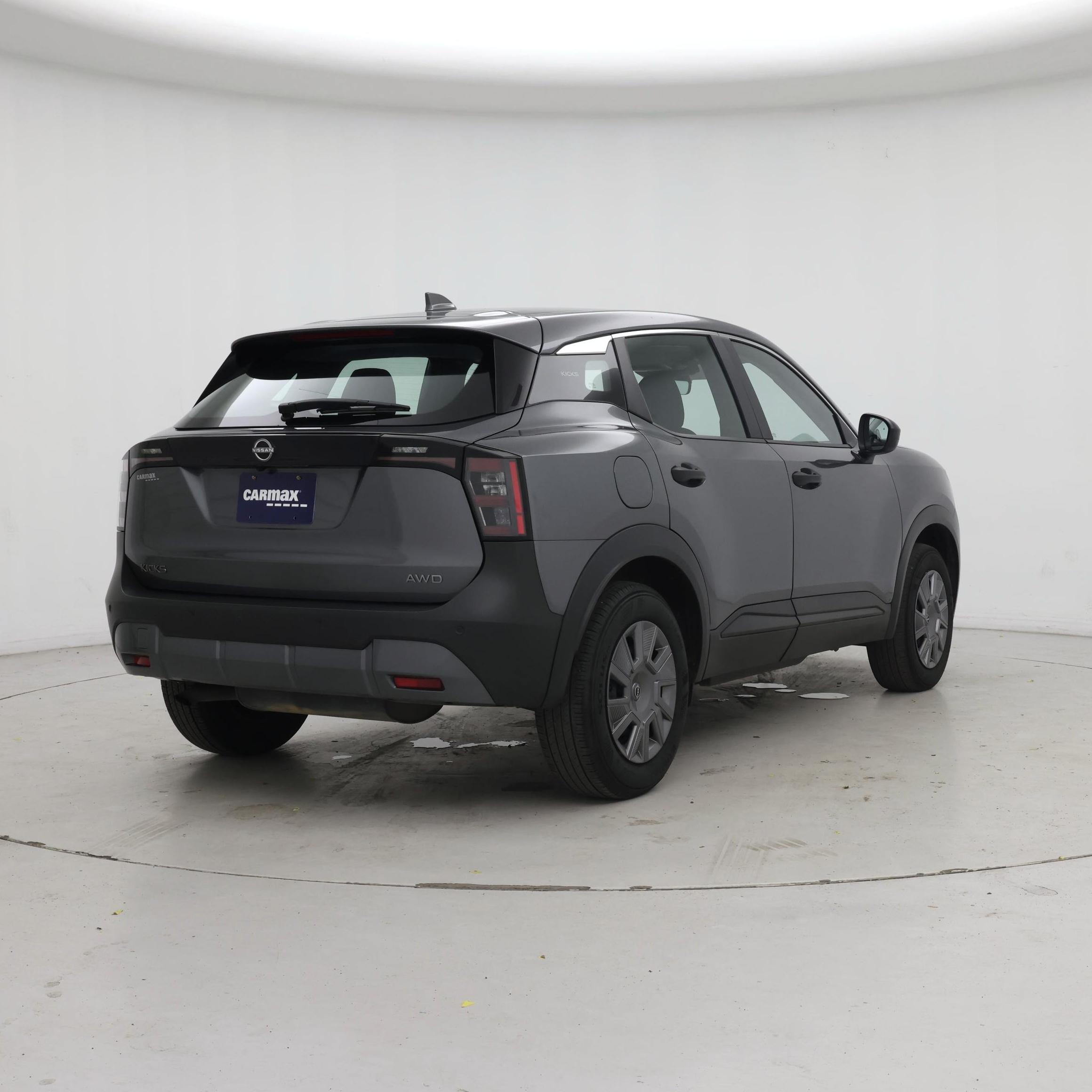 Thumbnail: 2025 Nissan Kicks - 8