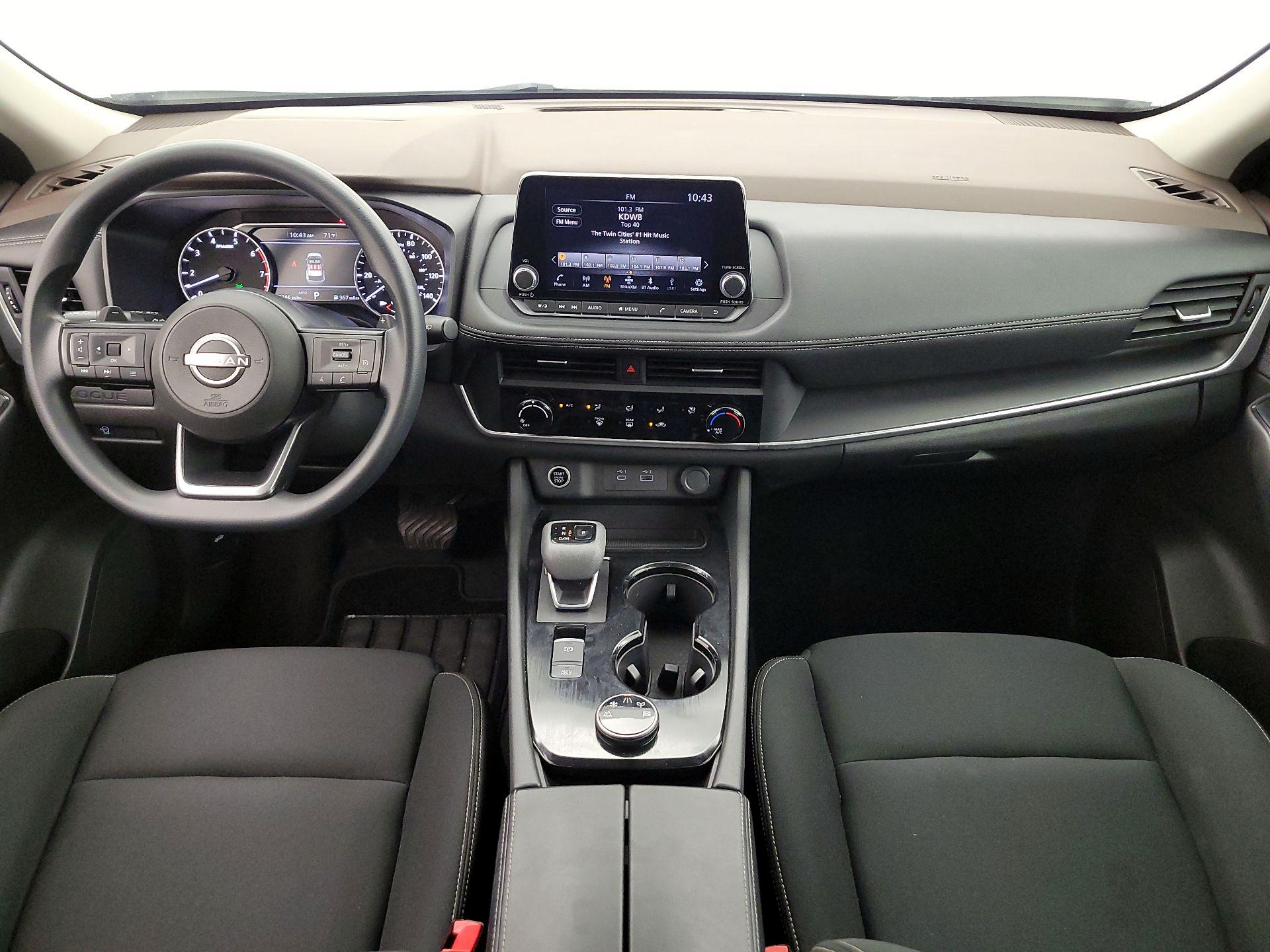 Thumbnail: 2023 Nissan Rogue - 9