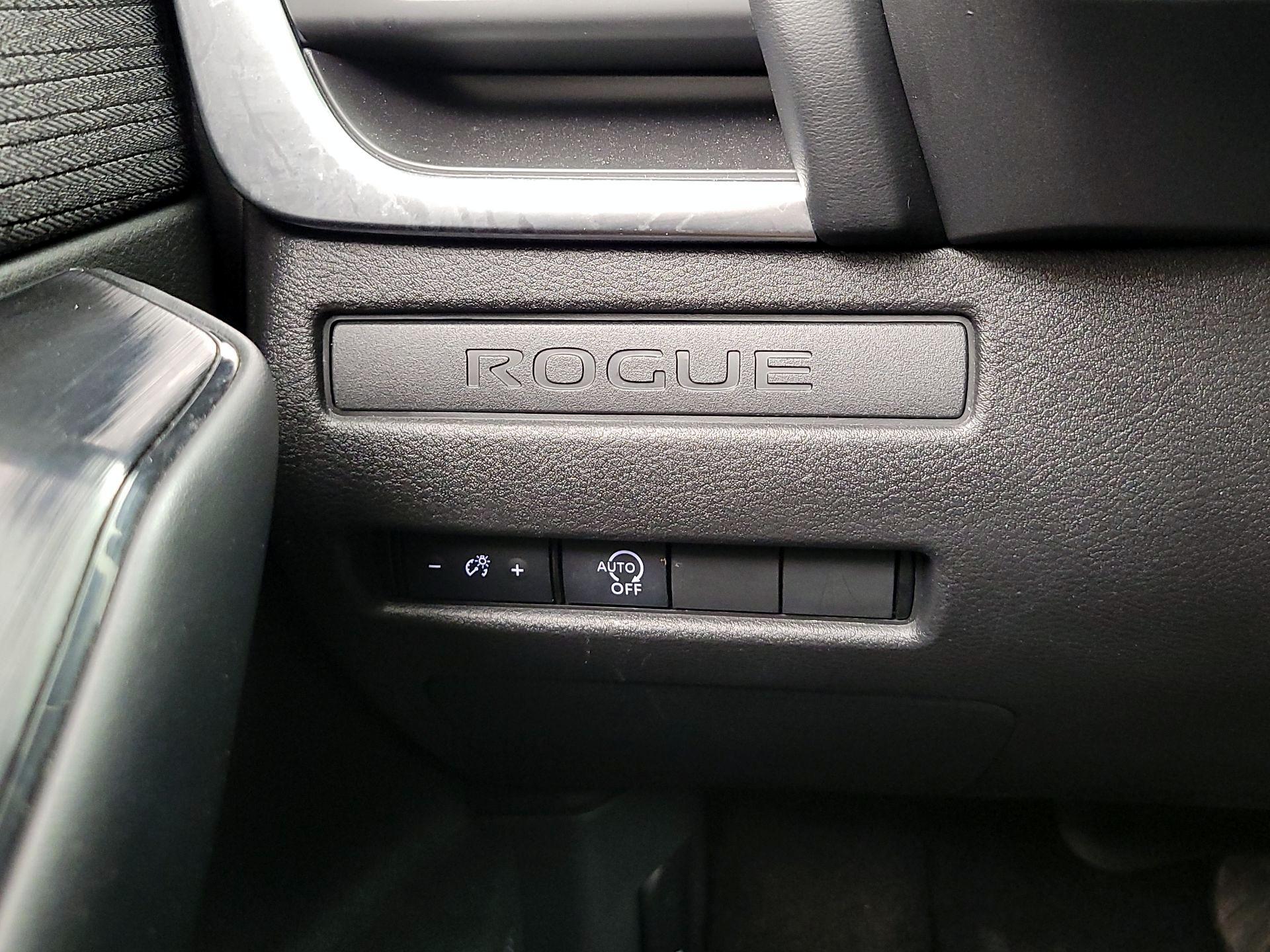 Thumbnail: 2023 Nissan Rogue - 13