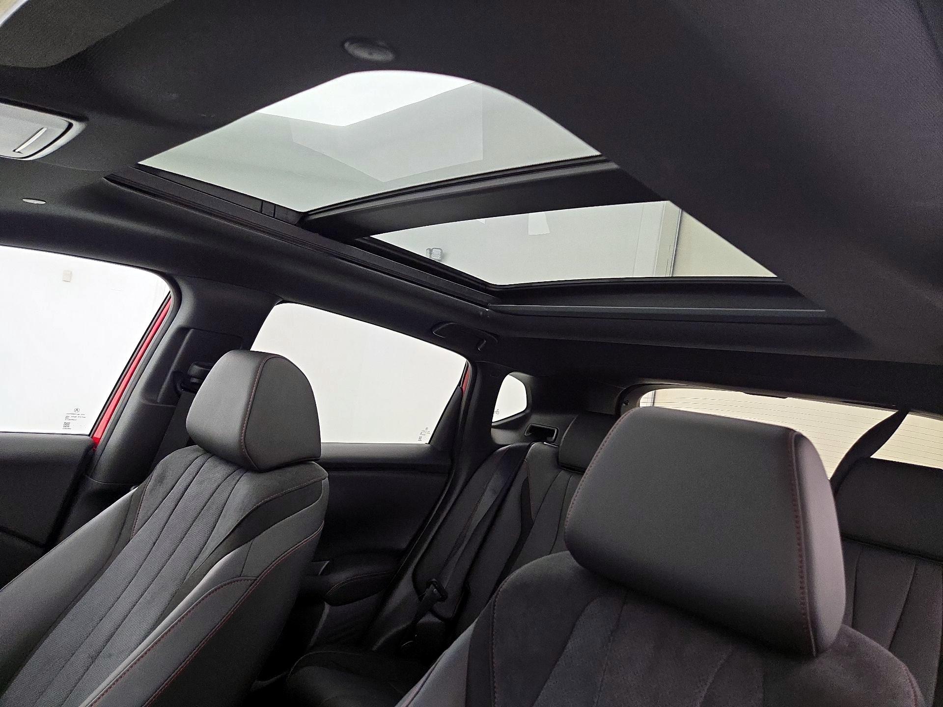 Thumbnail: 2025 Acura ADX - 19