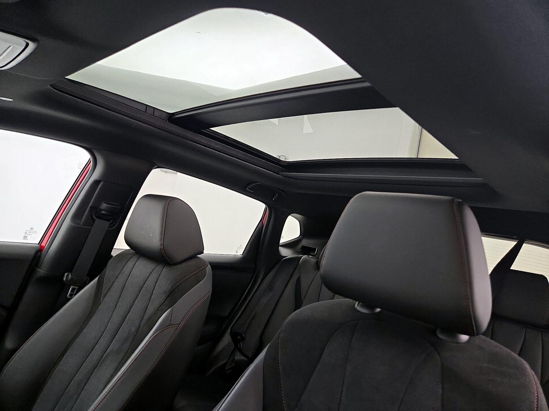 Thumbnail: 2025 Acura ADX - 19