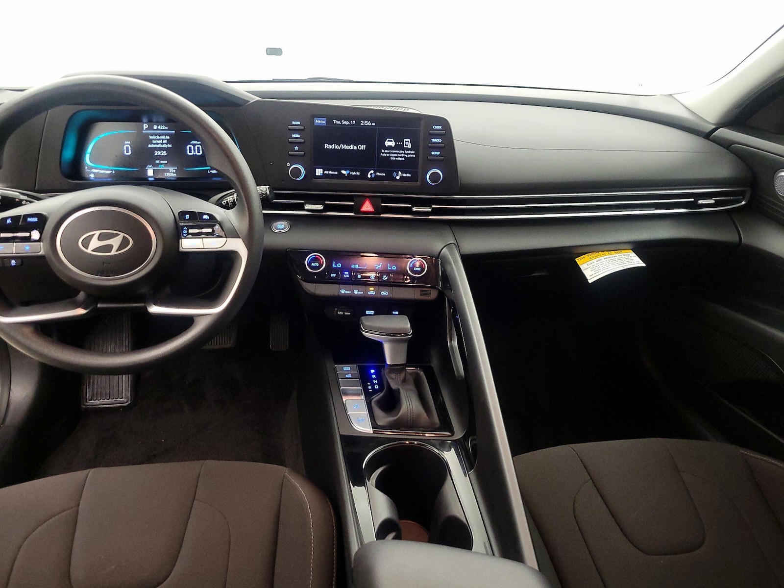 2025 Hyundai Elantra Blue - Photo 10