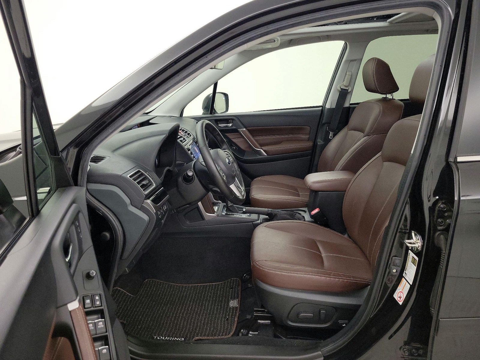 2017 Subaru Forester Touring - Photo 12