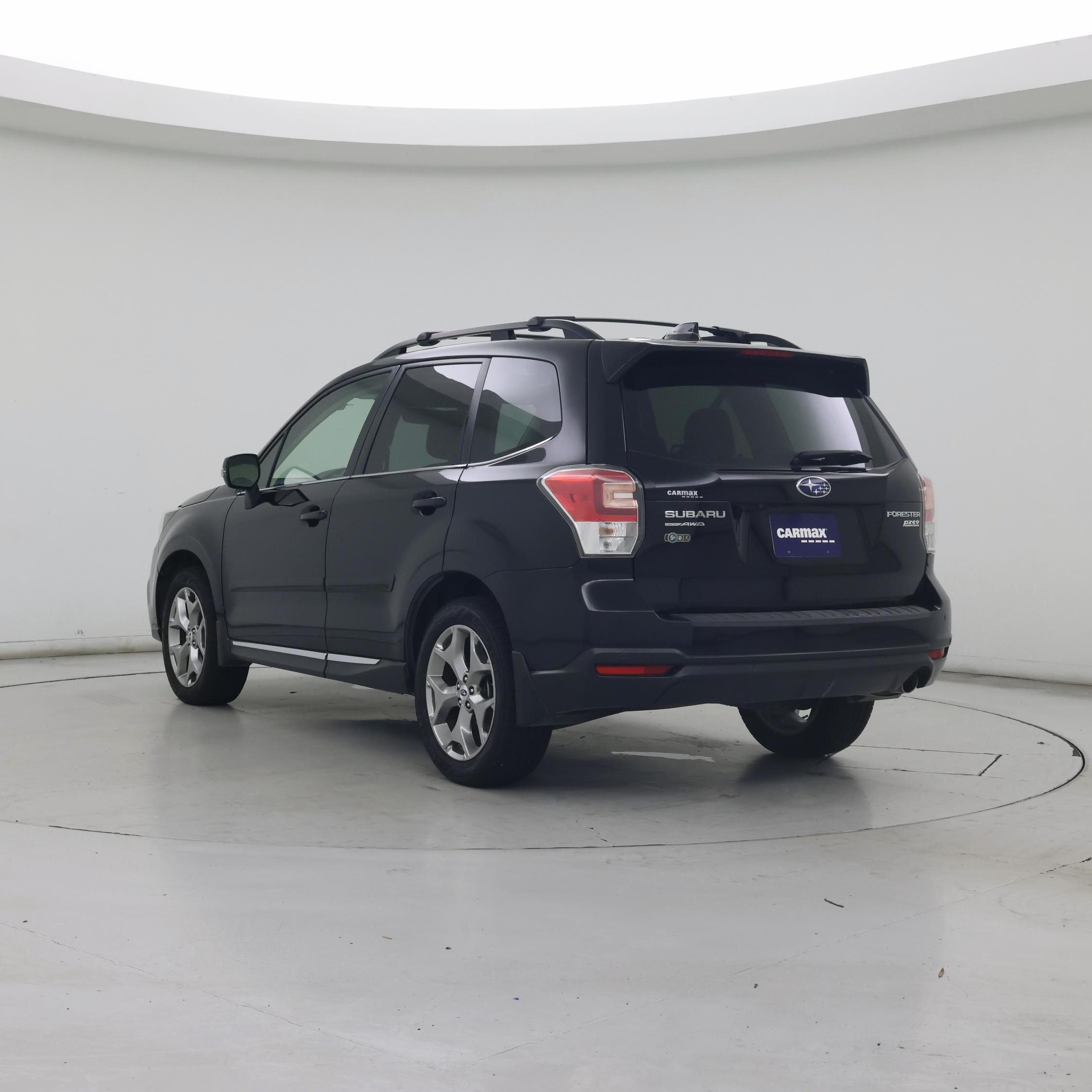 Thumbnail: 2017 Subaru Forester - 2