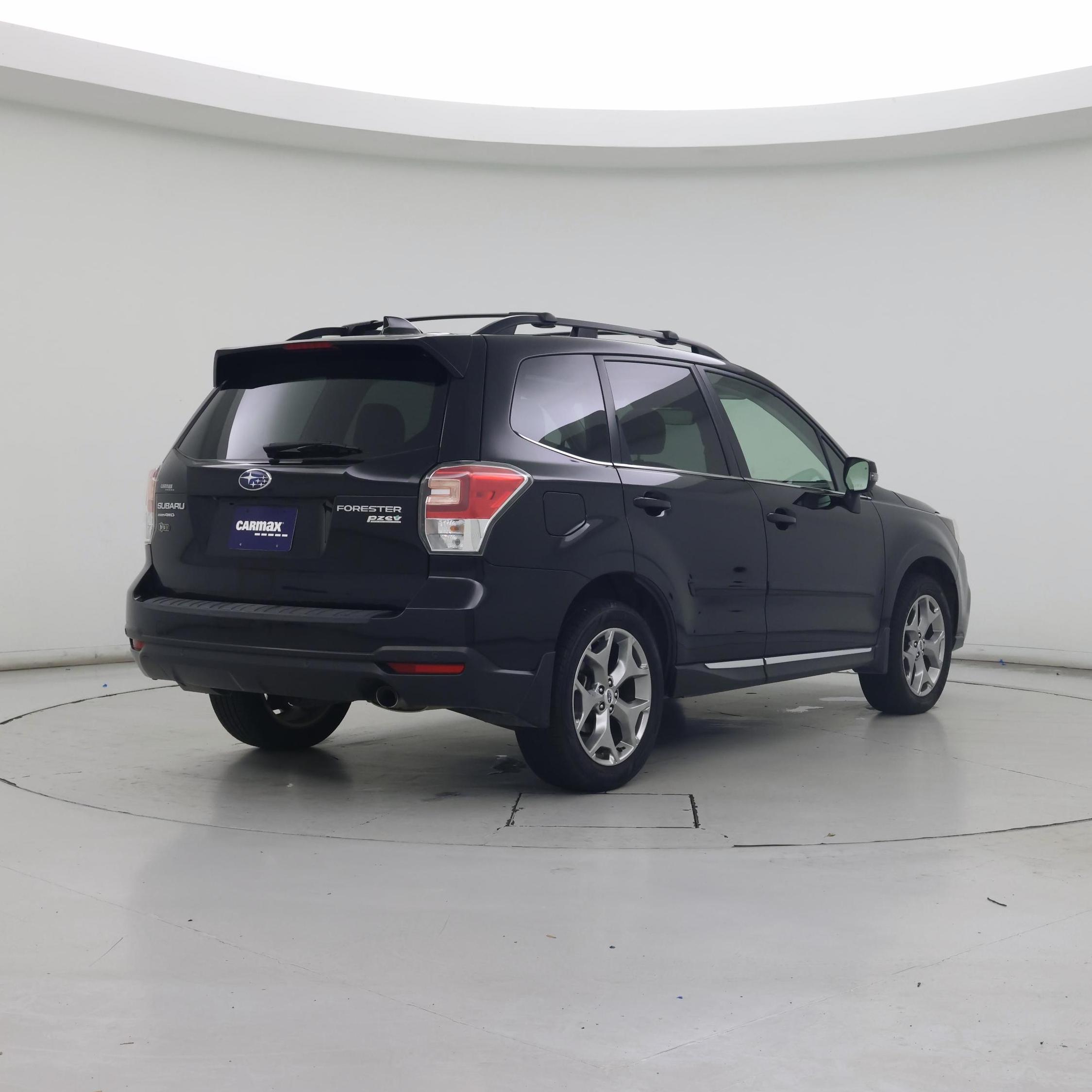 Thumbnail: 2017 Subaru Forester - 8