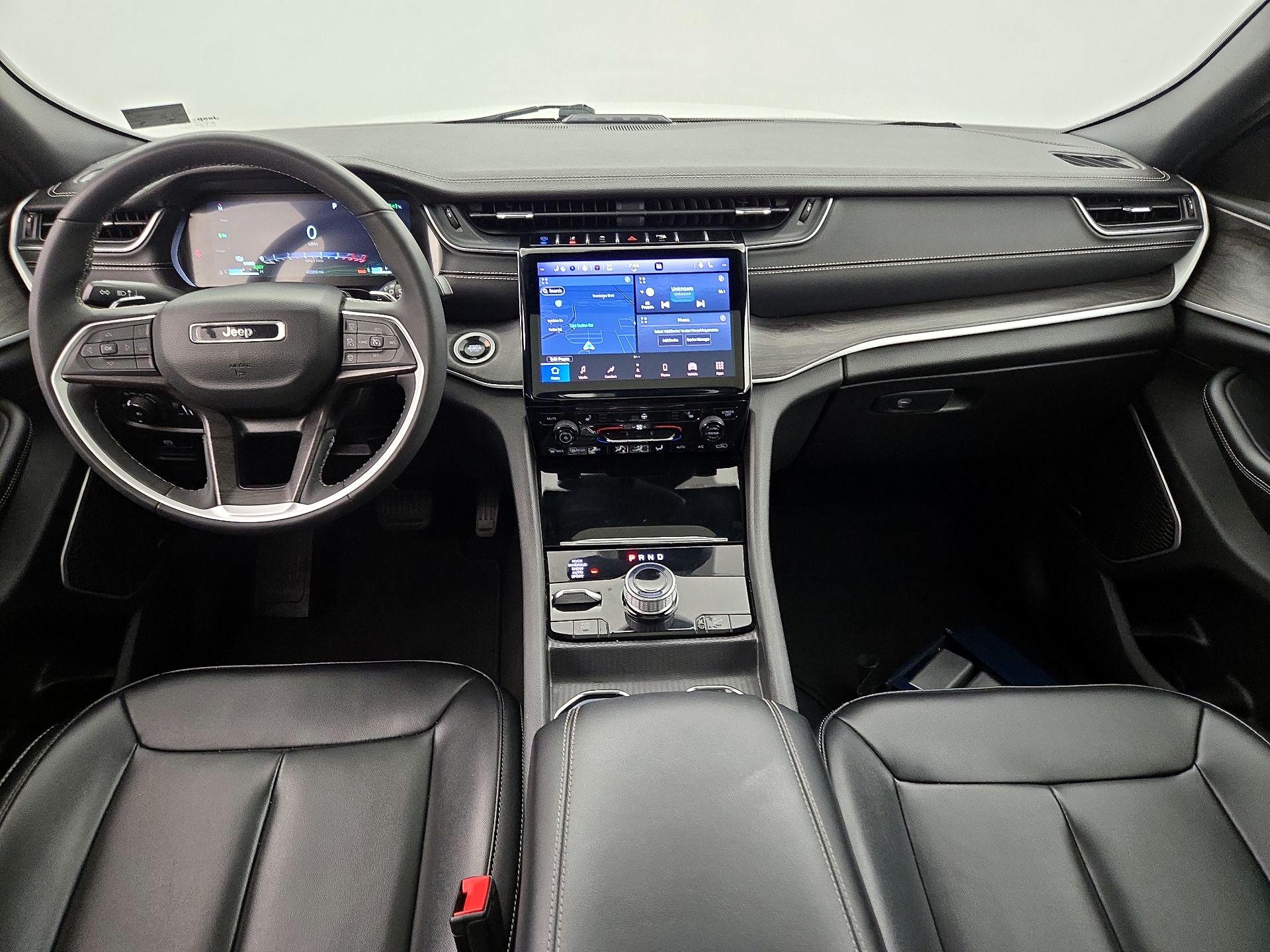 Thumbnail: 2024 Jeep Grand Cherokee - 9