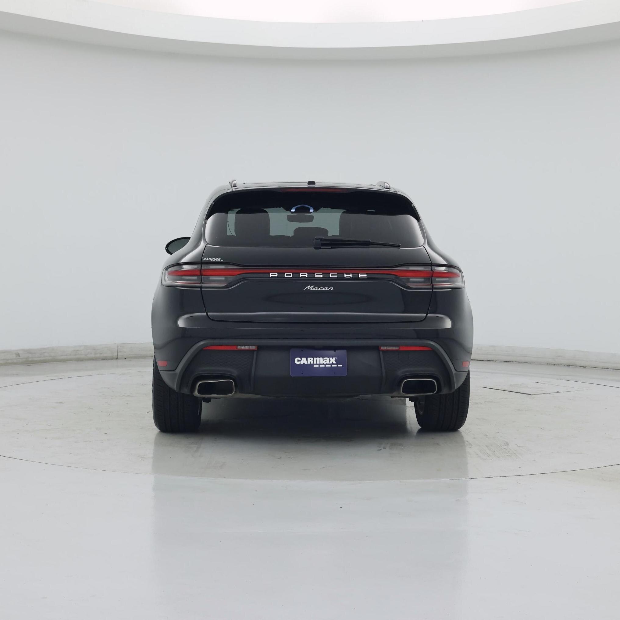Thumbnail: 2023 Porsche Macan - 6