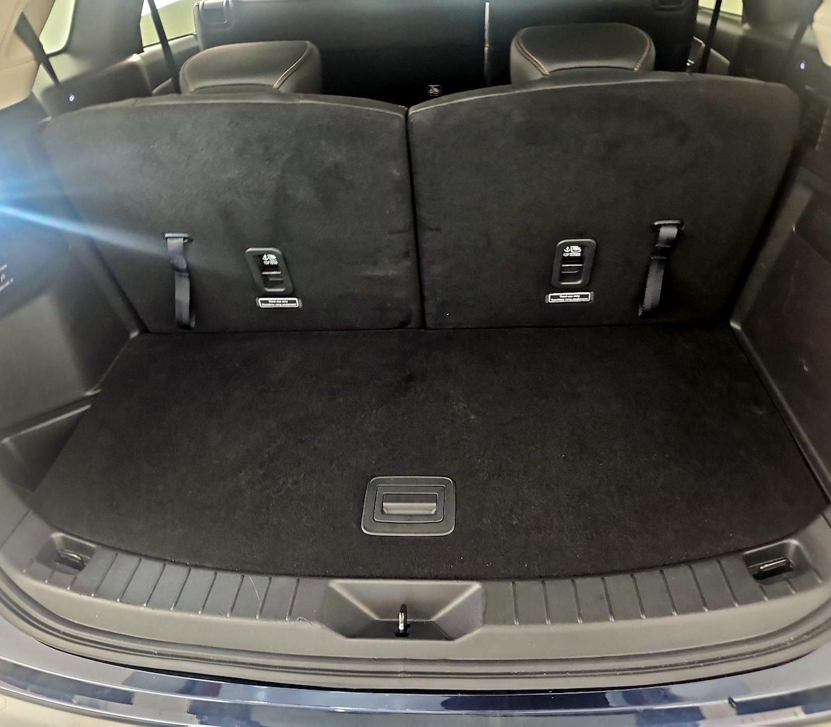 Trunk/Cargo (Seats Up)