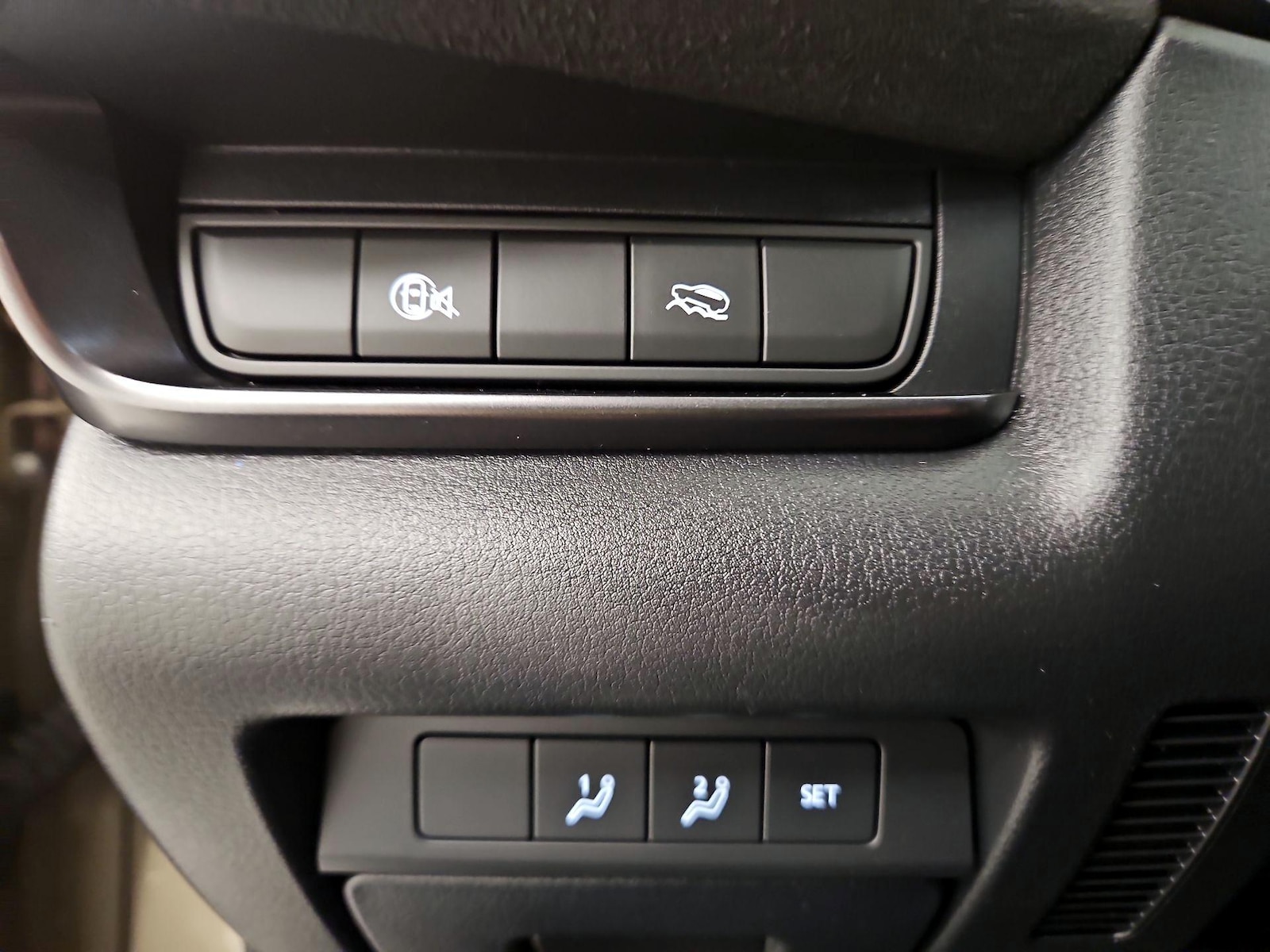 2025 Mazda CX-30 Carbon Turbo - Photo 14