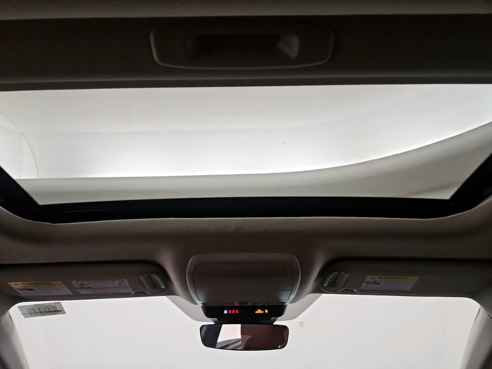 Sunroof(s) & Overhead Airbags