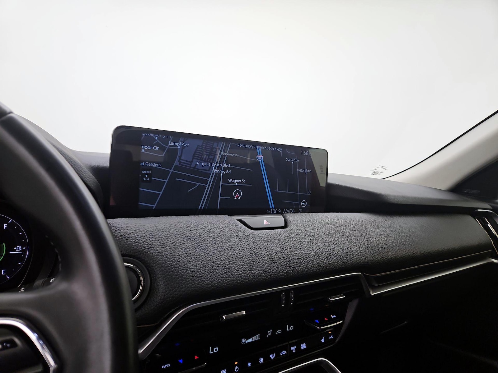 2025 Mazda CX-70 Premium Package - Photo 15