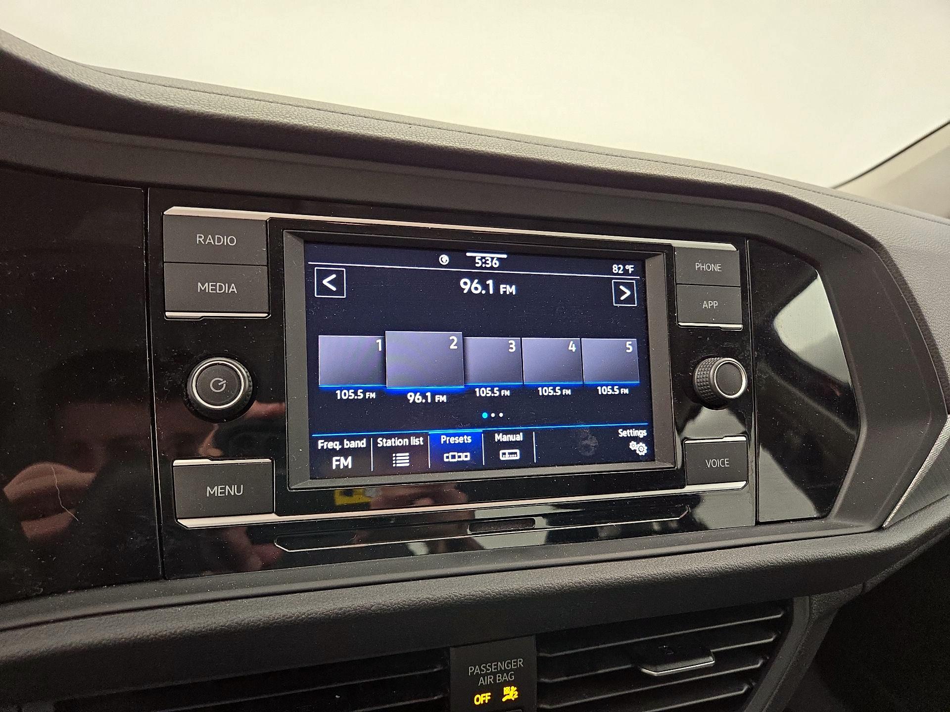 Thumbnail: 2021 Volkswagen Jetta - 15