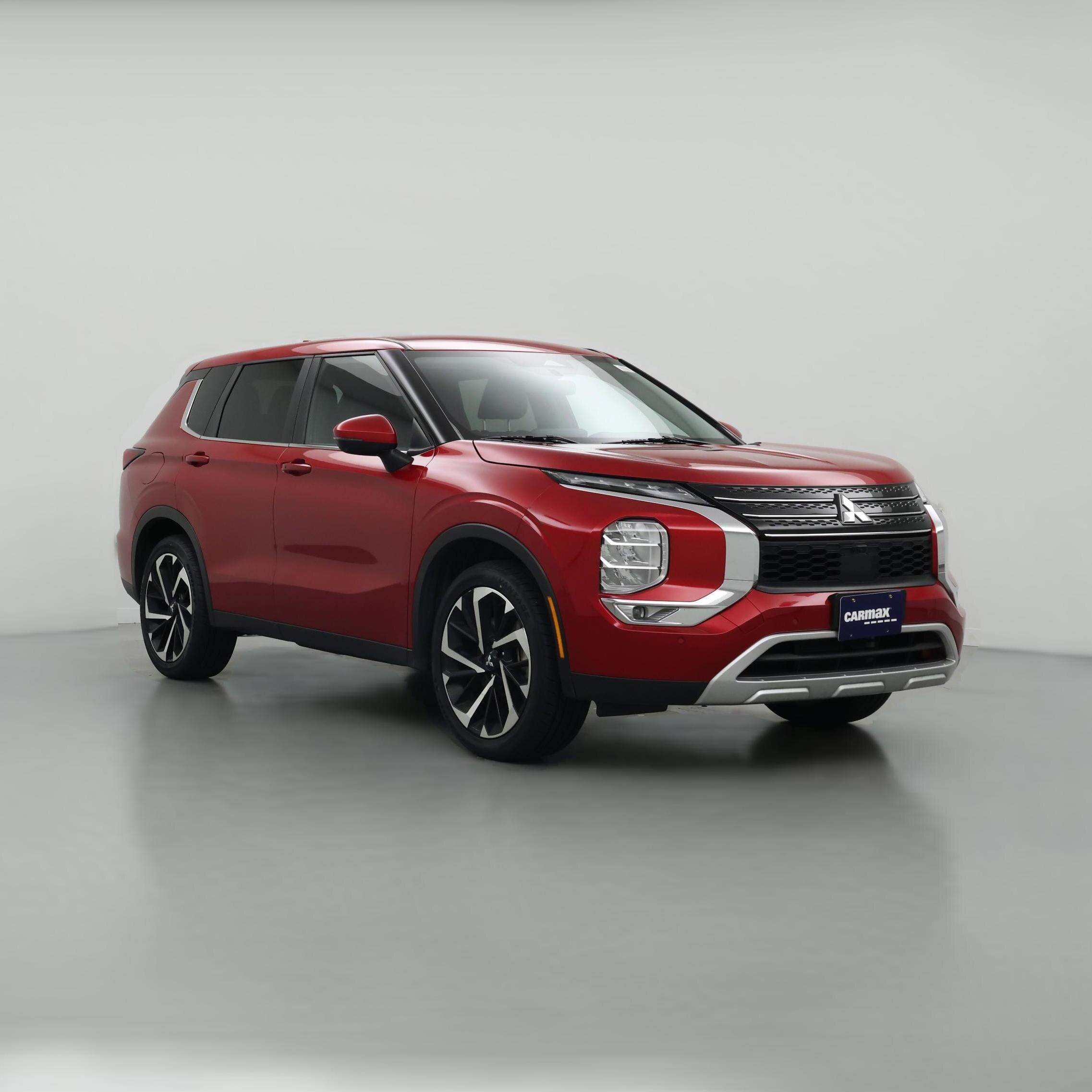 Thumbnail: 2024 Mitsubishi Outlander - 1