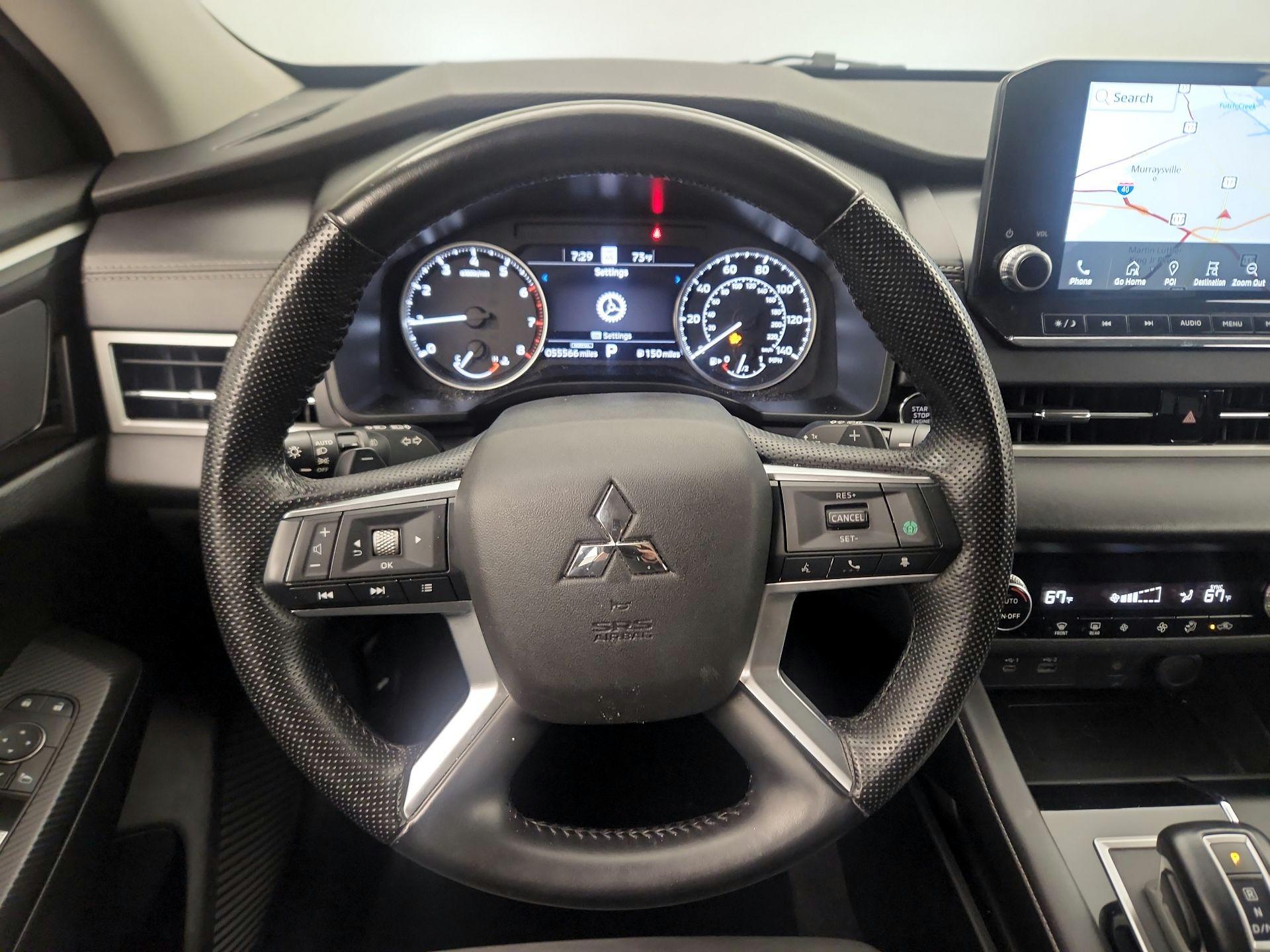 Thumbnail: 2024 Mitsubishi Outlander - 10